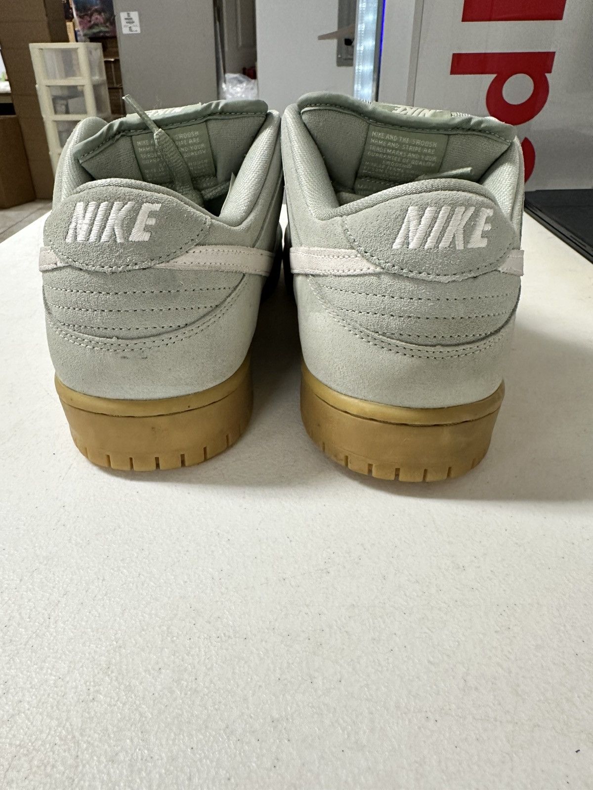Nike SB Nike sb low island green gum Size US 11.5 / EU 44-45 - 4 Thumbnail