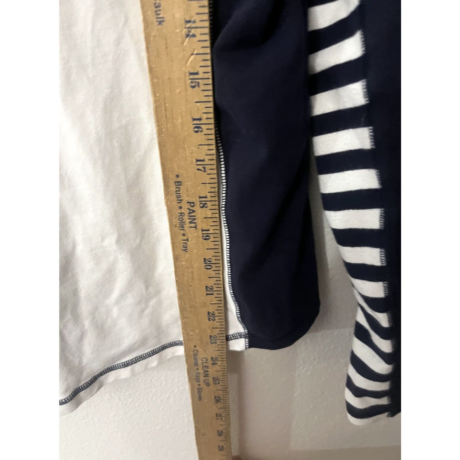 Chaps VINTAGE Chaps Jacket Shirt Womens Medium White Navy Zippered Long Sleeve Activewear 90s Mens Womens? Size M / US 6-8 / IT 42-44 - 4 Thumbnail