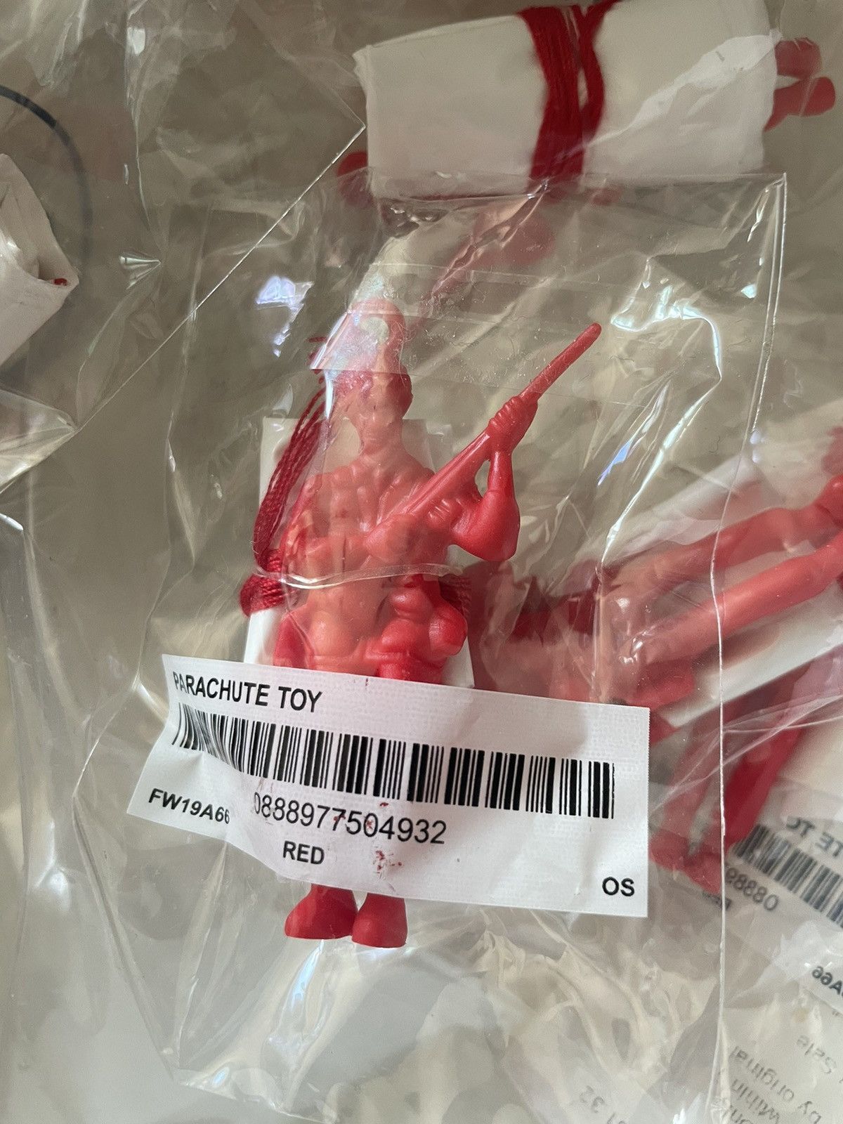 Supreme supreme parachute toy Size ONE SIZE - 2 Thumbnail