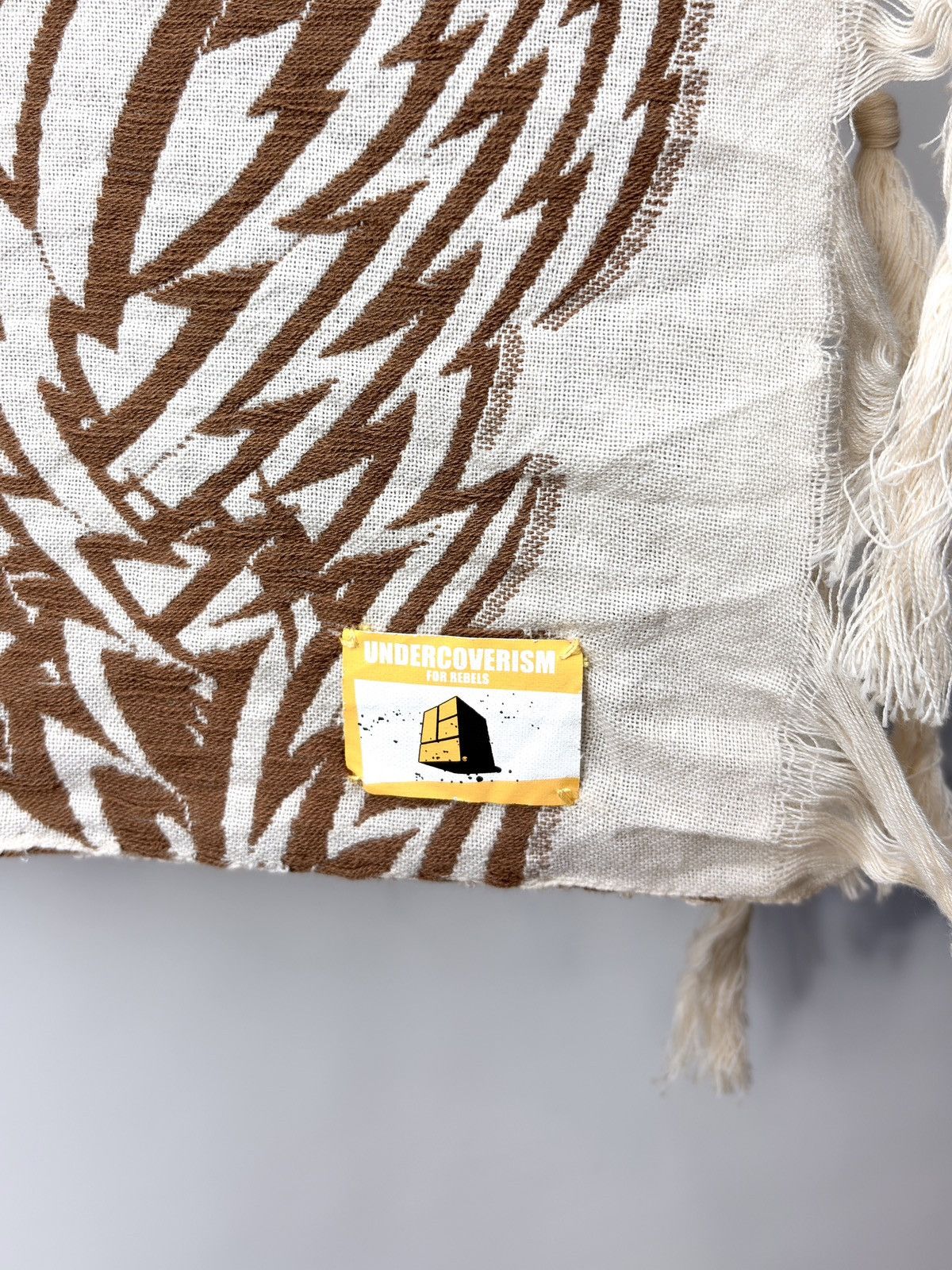 Undercover SS02 Undercover Illusion Of Haze Tassel Afghan Shemagh Scarf Size ONE SIZE - 7 Thumbnail