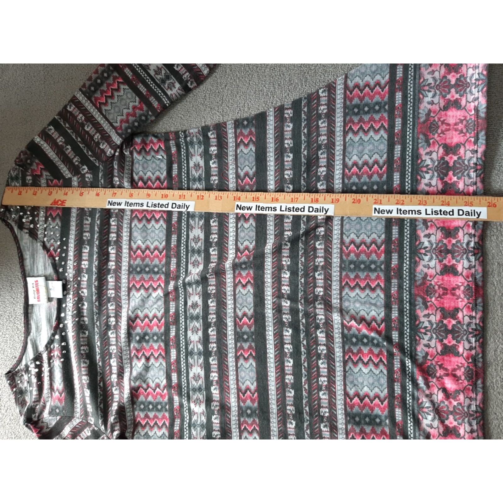 Vintage Ruby Rd Woman's Top Blouse Long Sleeve S Pink Embellished Polyester Gray Small Womens Size S / US 4 / IT 40 - 5 Thumbnail