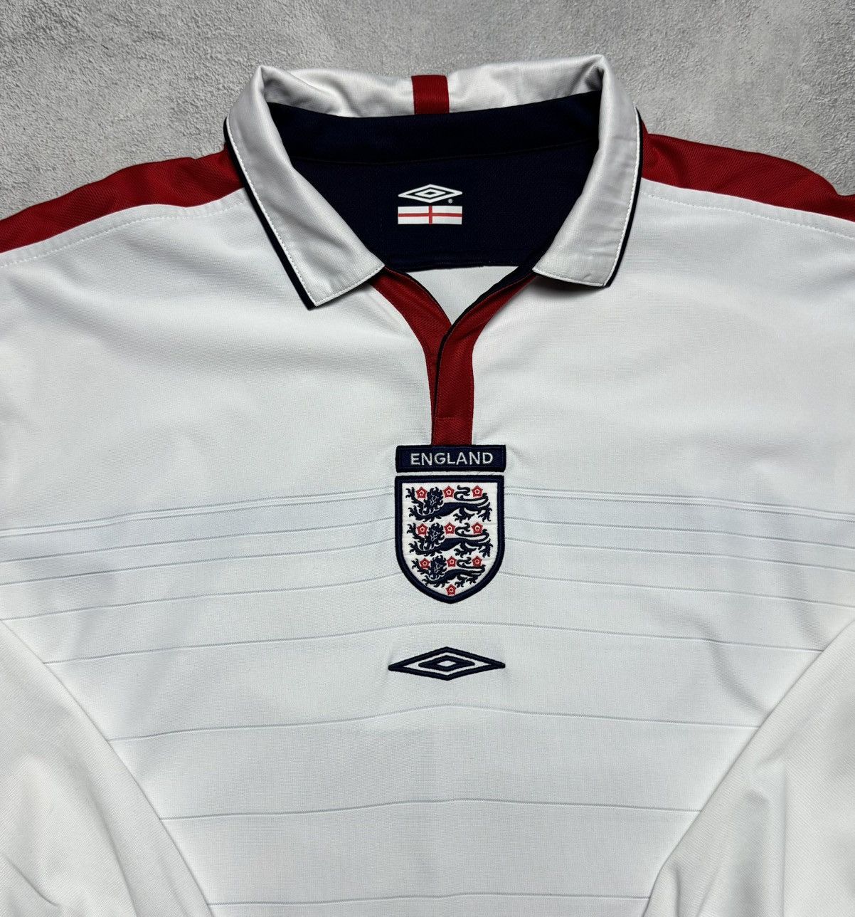 Umbro England 2003 2005 Home Shirt Soccer Jersey Long Sleeve Umbro Size US L / EU 52-54 / 3 - 9 Thumbnail