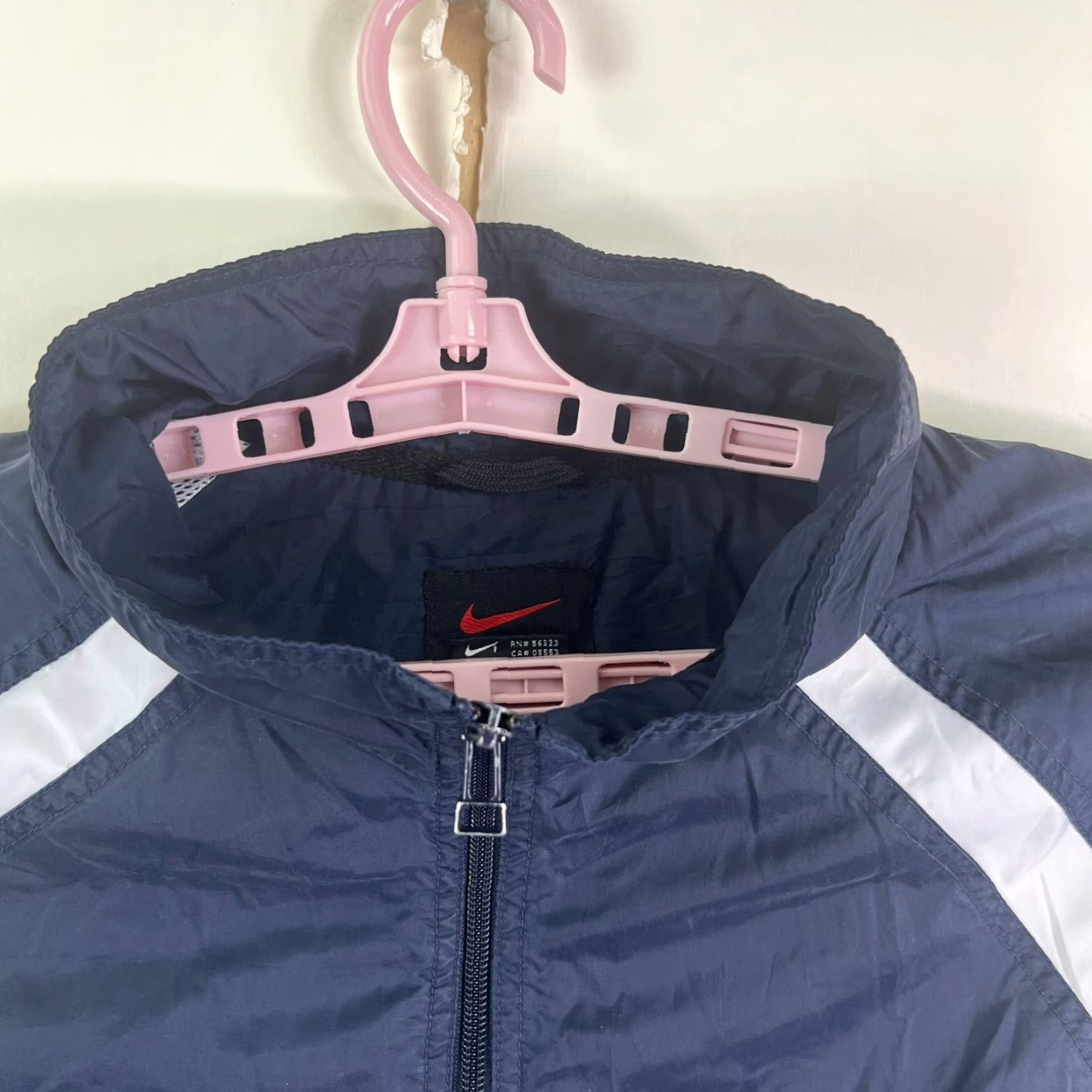 Nike VINTAGE Nike Wind Breaker Full Zip Jacket Mens 2XL Blue Geometric 90s Retro Sports Windbreaker Dri-FIT Size US XXL / EU 58 / 5 - 4 Thumbnail