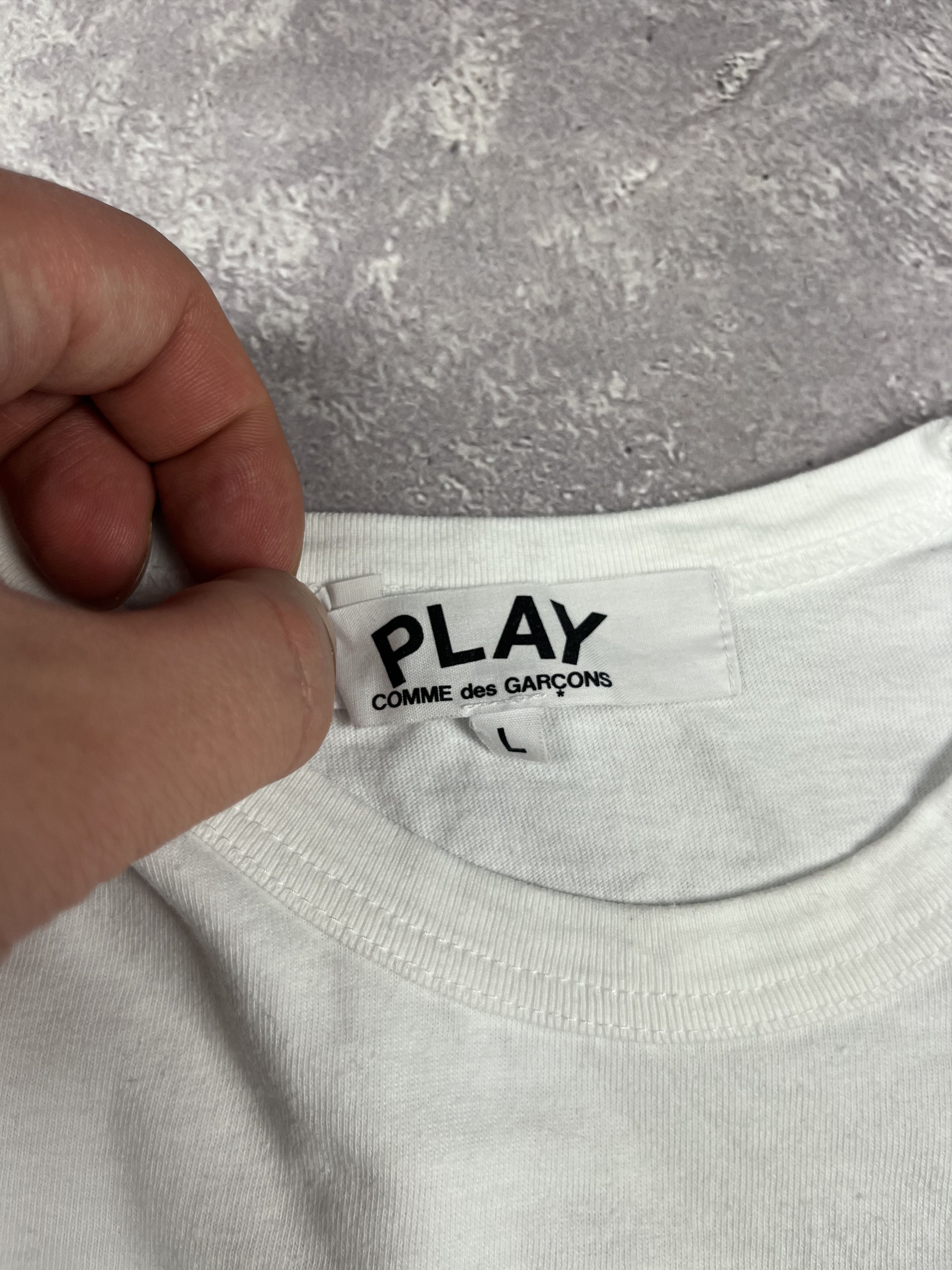 Comme des Garcons PLAY Comme Des Garcons Play T shirt White Top Short Sleeve Size L / US 10 / IT 46 - 6 Thumbnail