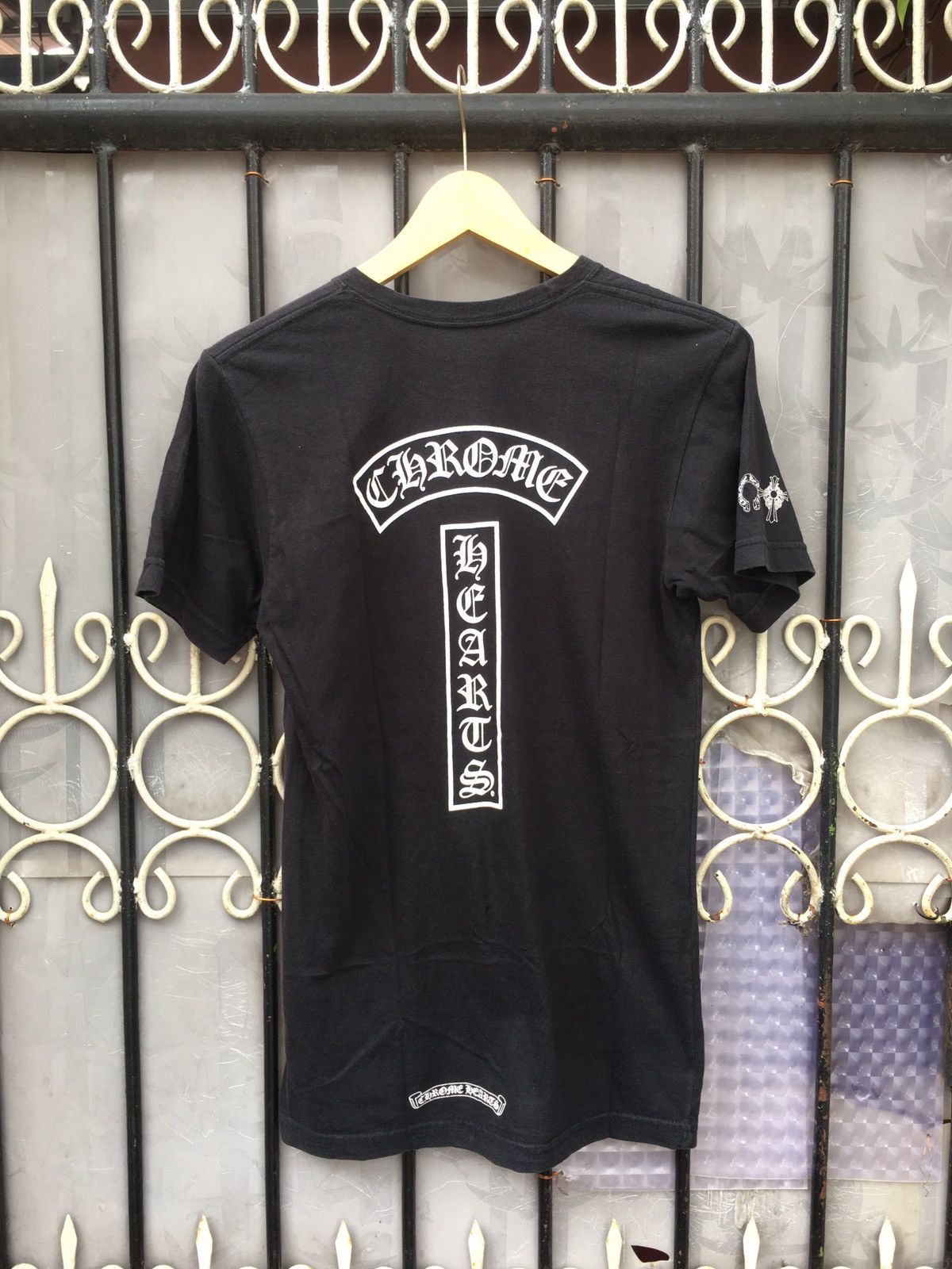 image of Chrome Hearts T Bar Pocket Tee in Black, Men's (Size Small)