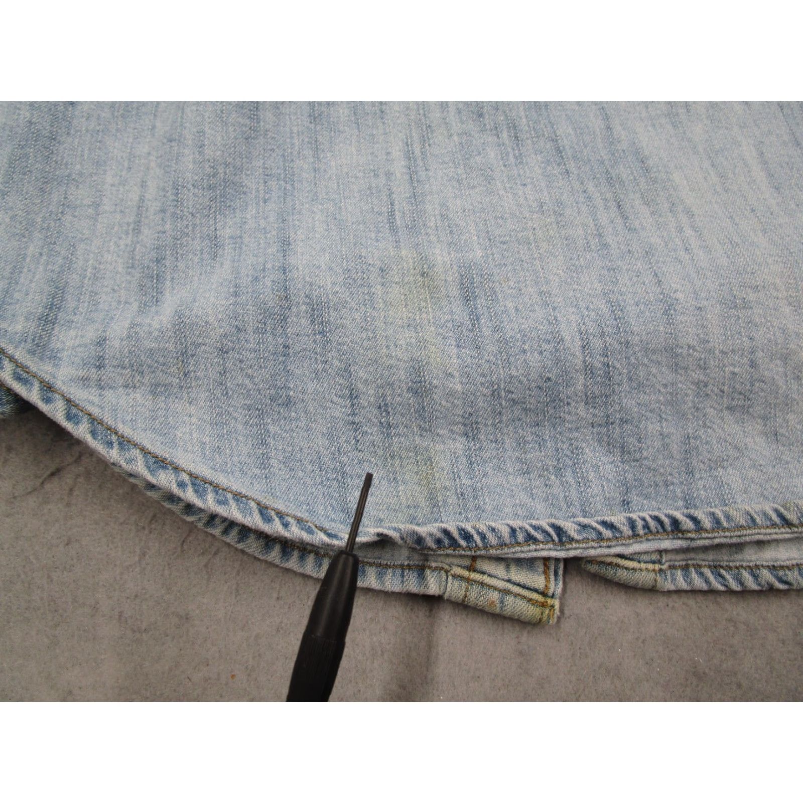 Levi's VINTAGE Levi's Signature Shirt Mens Small Blue Denim Button-Up Workwear 90s Cowboy Retro Light Blue Stonewash Mens Size US S / EU 44-46 / 1 - 5 Thumbnail