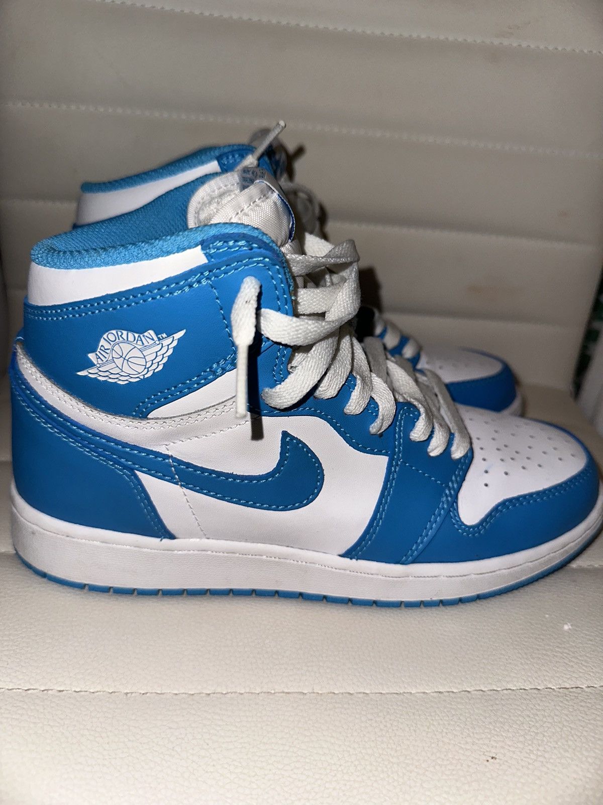 Vintage UNC Jordan Retro 1 Size US 5.5 / IT 35.5 - 10 Thumbnail