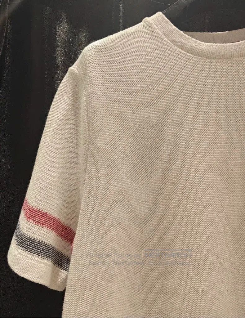 Thom Browne THOM BROWNE Classic Stripe Short Sleeve T-shirt. Size US XS / EU 42 / 0 - 4 Thumbnail
