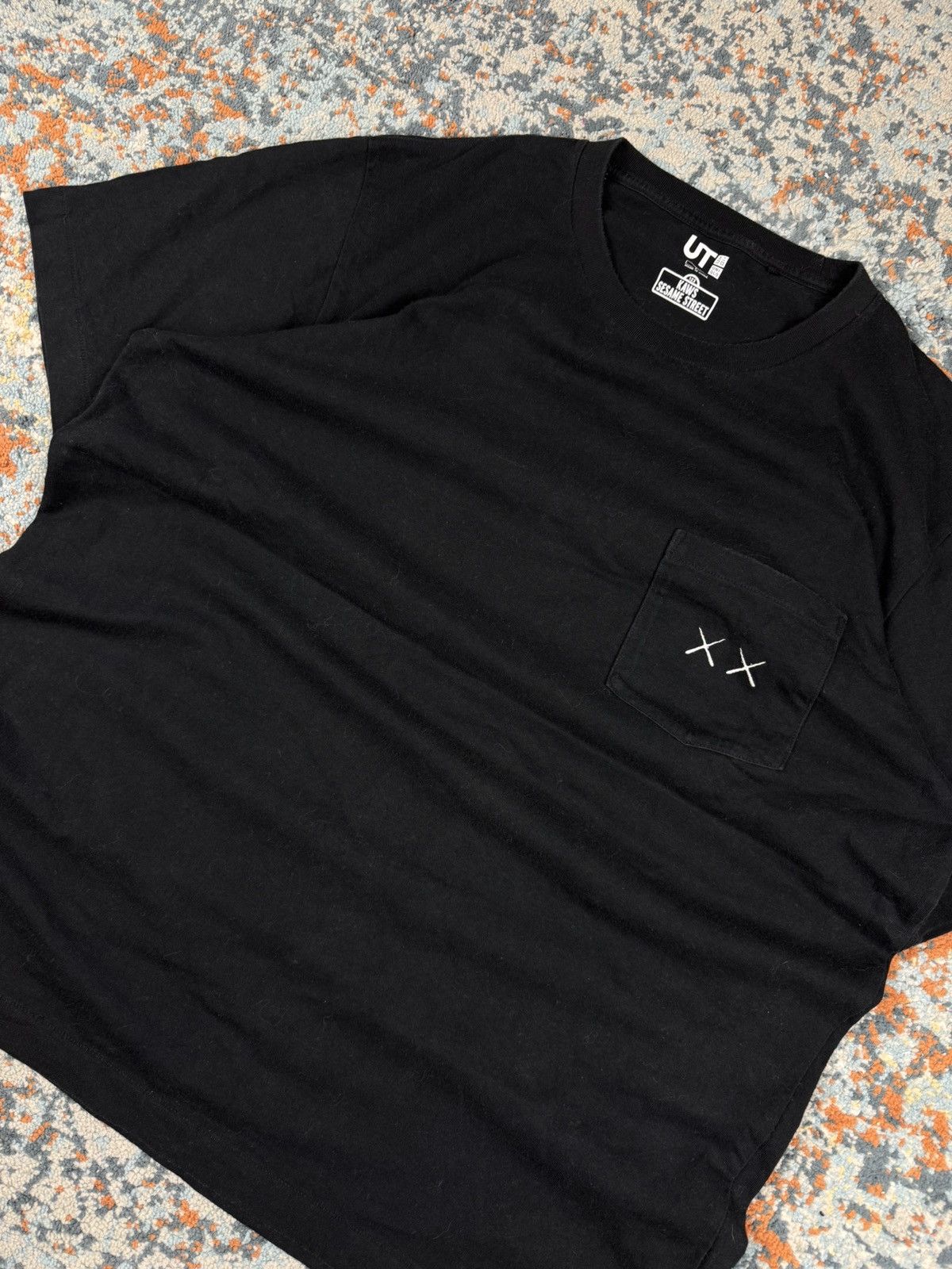 Kaws × Uniqlo Kaws x Uniqlo x Sesame Street graphic pocket tee artwork Size US L / EU 52-54 / 3 - 6 Thumbnail