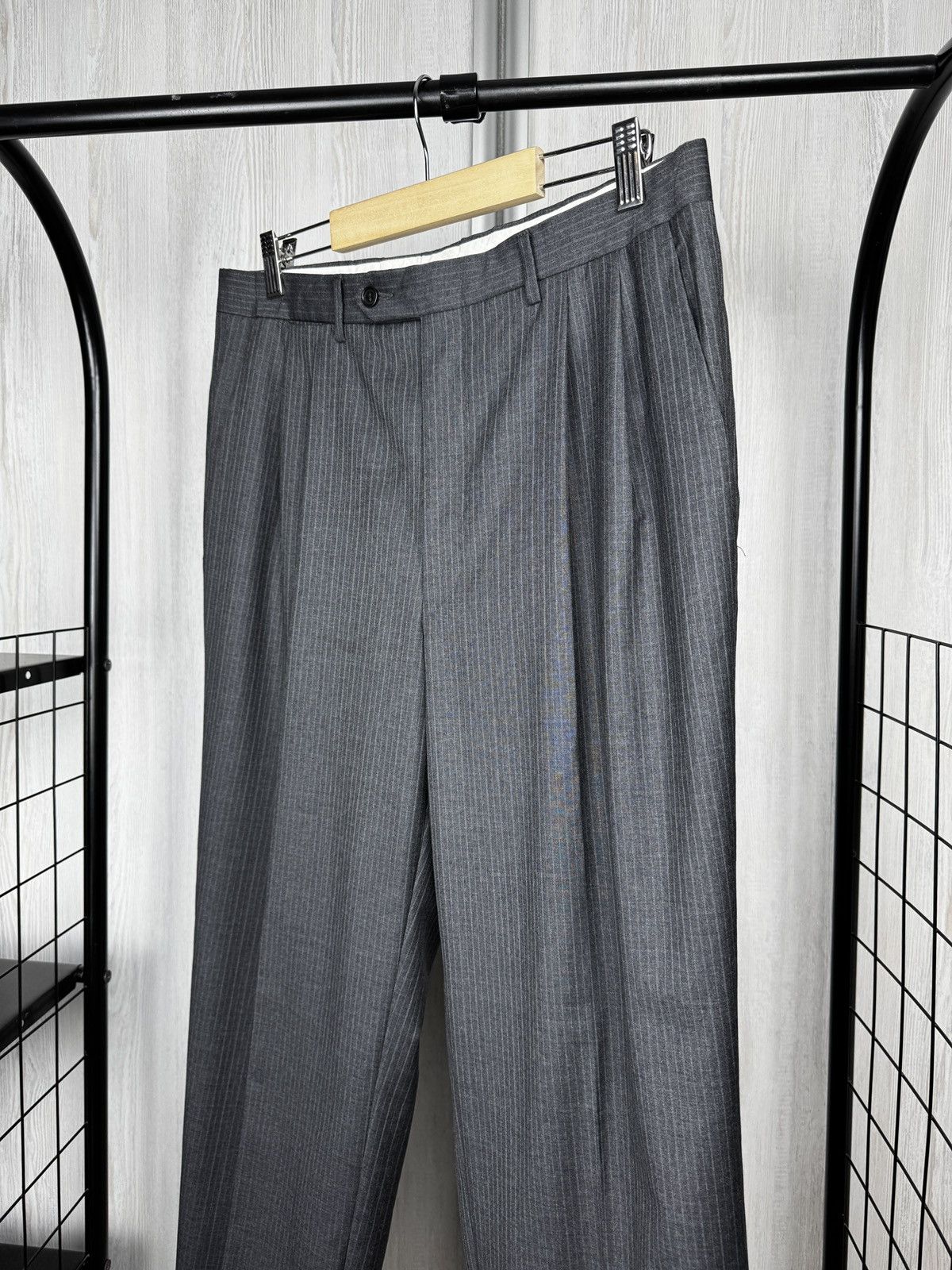 Canali Canali grey striped pure wool 3 buttons classic suit size 50 Size 40R - 18 Thumbnail
