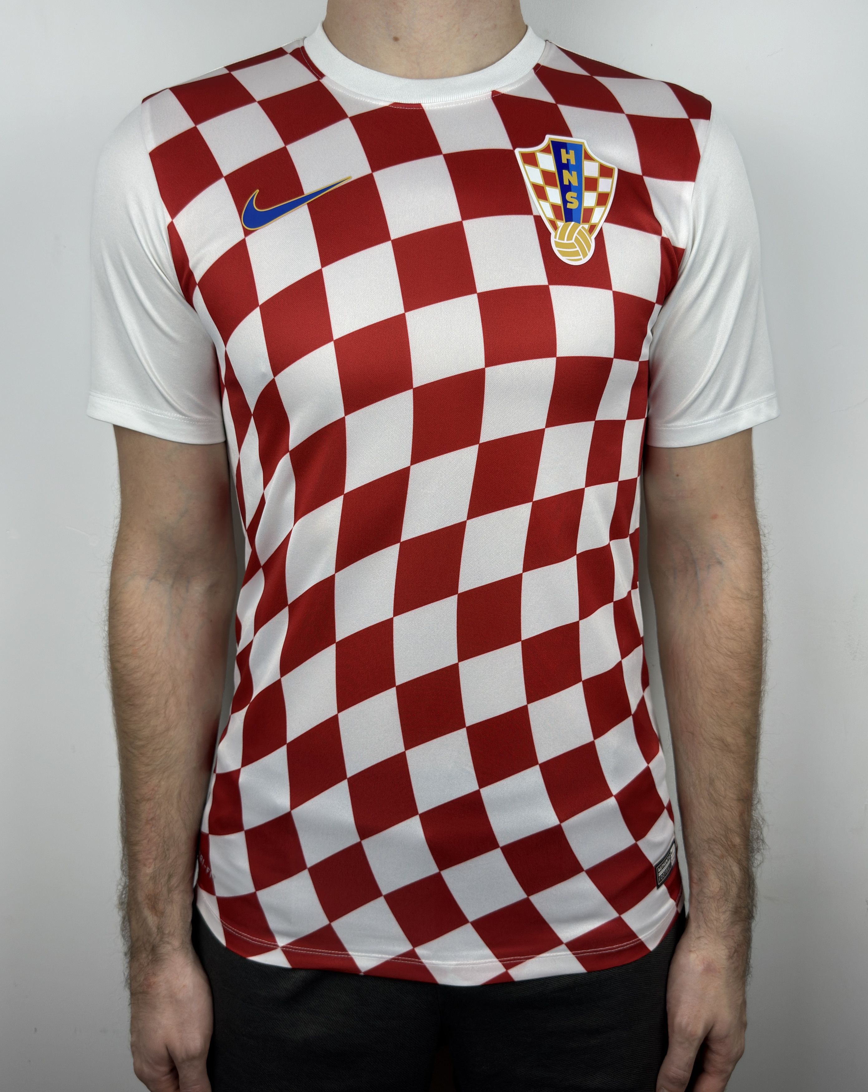 Nike Croatia National Team 2016 Home Soccer Jersey Football Shirt Size US S / EU 44-46 / 1 - 1 Thumbnail