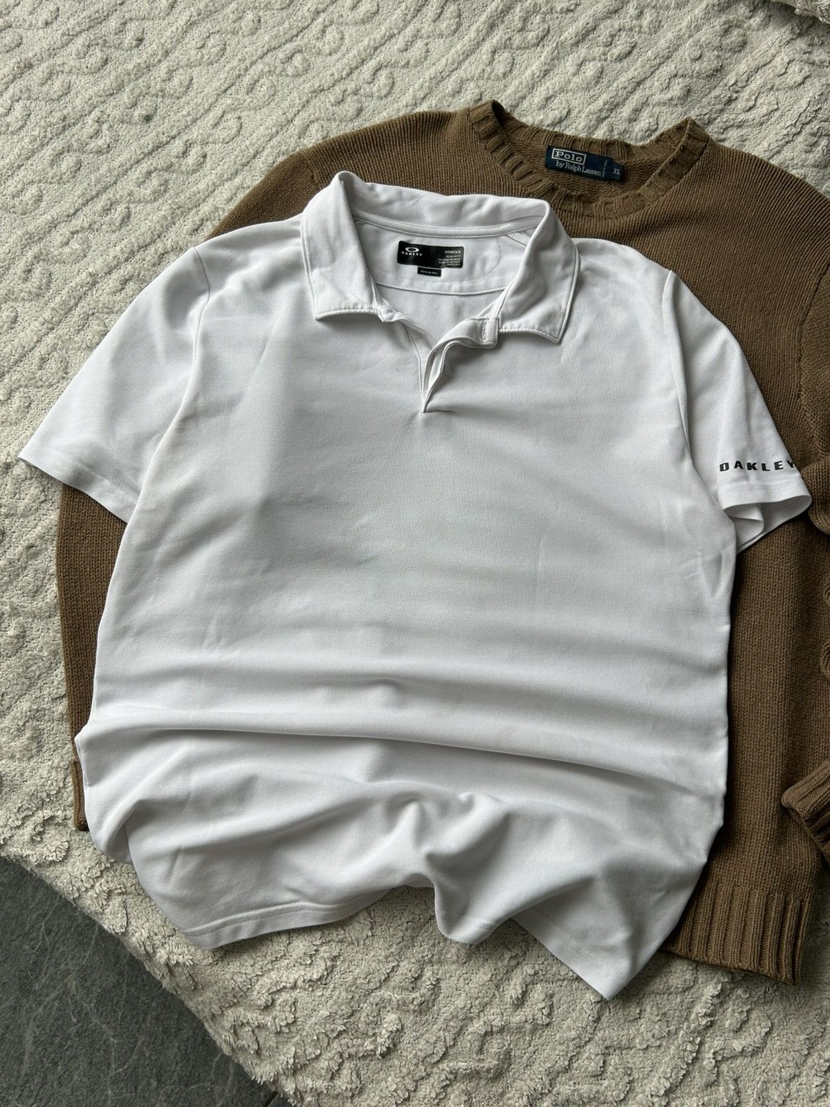 Oakley Vintage Polo y2k Oakley white large Size US L / EU 52-54 / 3 - 1 Thumbnail