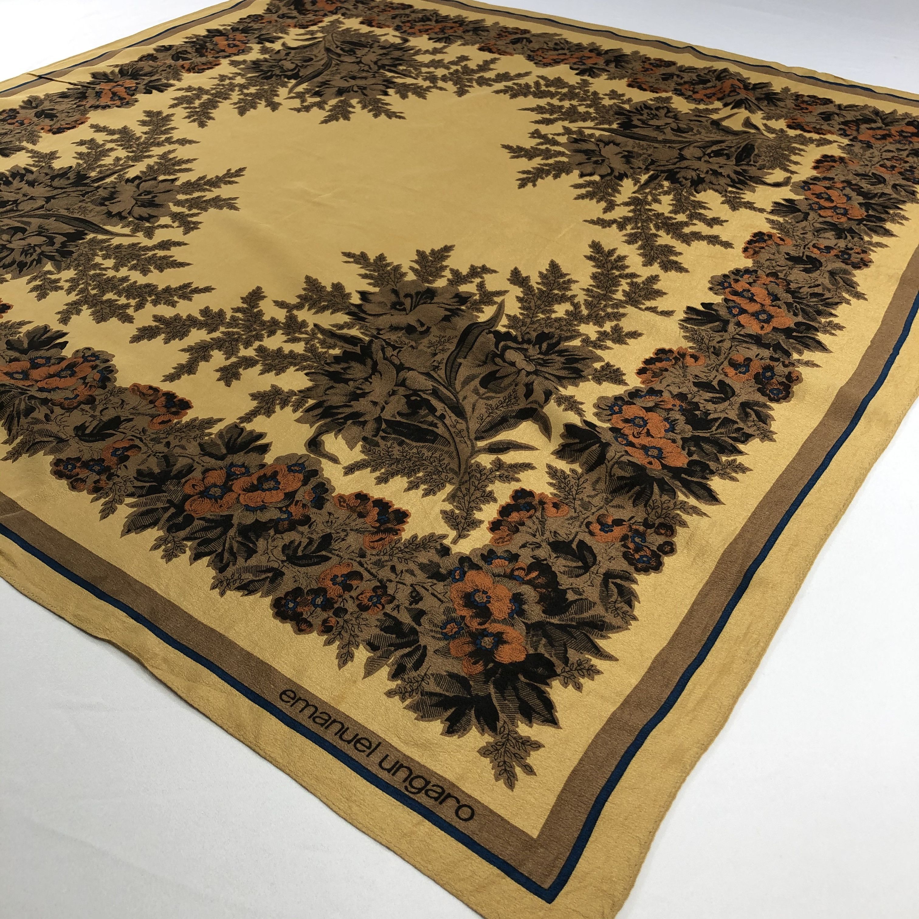 Emanuel Ungaro Vintage Emanuel Ungaro Silk Scarf Size ONE SIZE - 3 Thumbnail