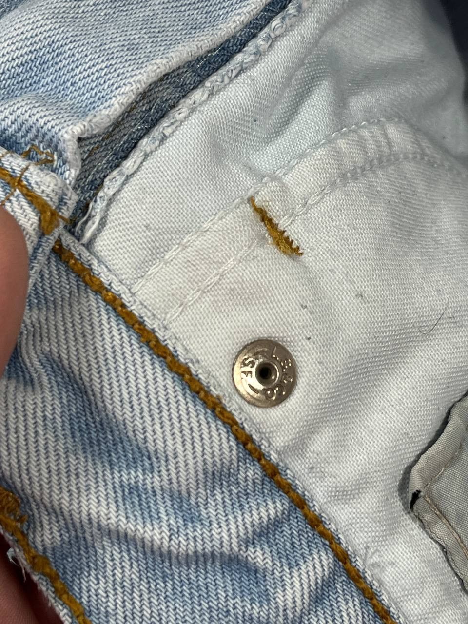 Levi's Vintage Levi's 90s Orange Tab Light Blue Denim Jeans Pants Size US 31 - 15 Thumbnail