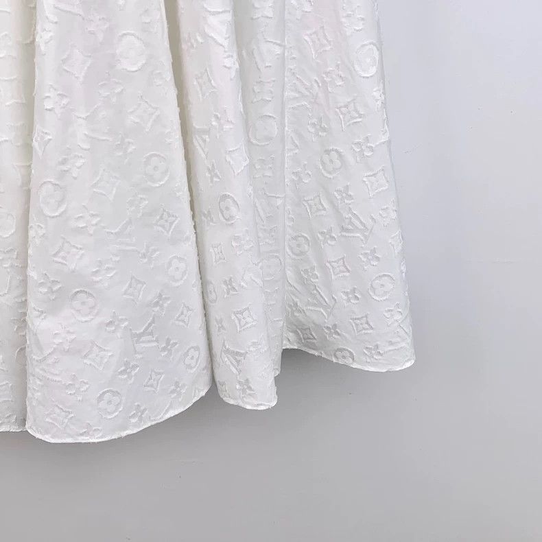 Louis Vuitton Louis Vuitton White logo embossed full-print cotton lace s Size XS / US 0-2 / IT 36-38 - 4 Thumbnail