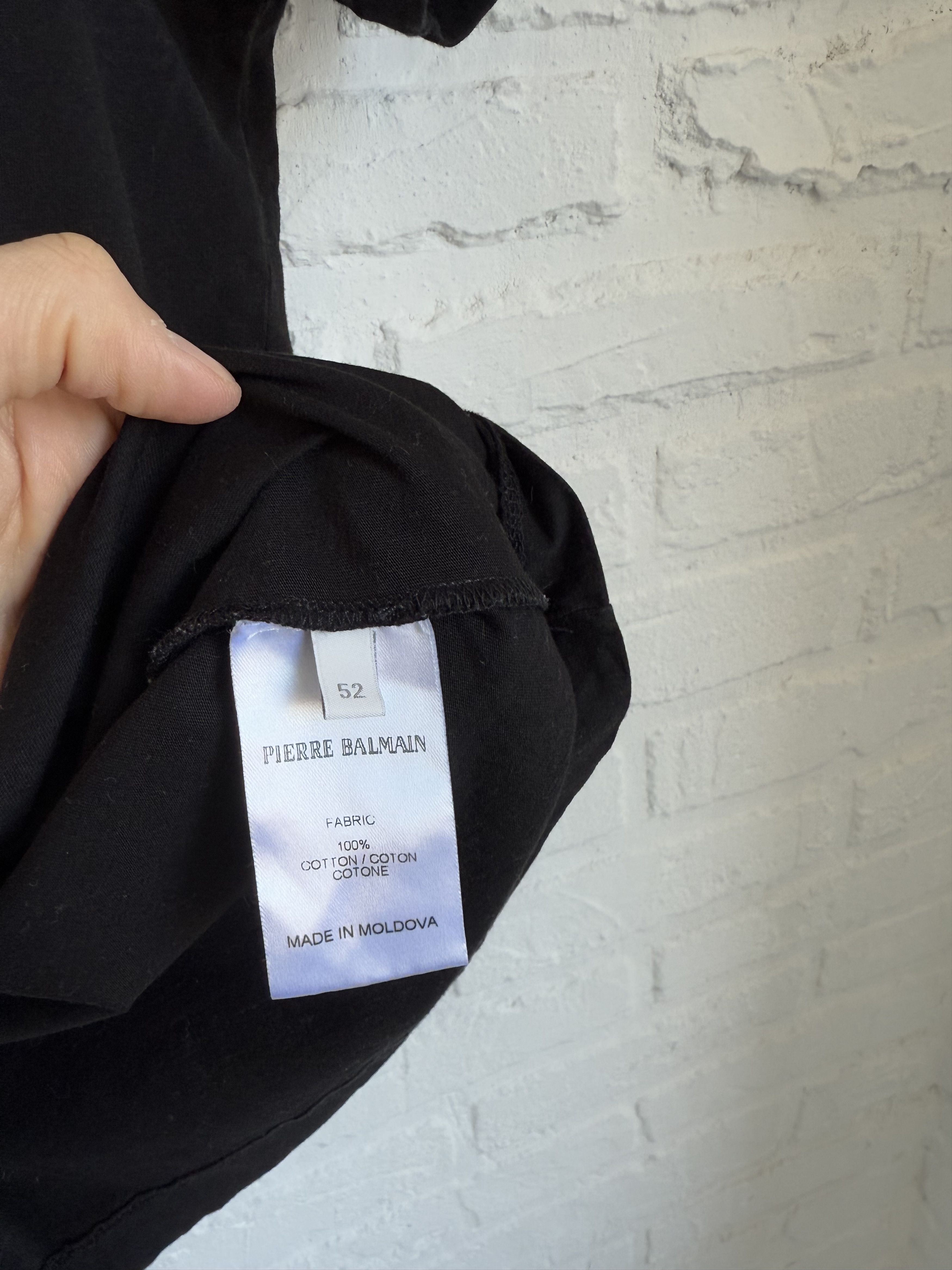 Pierre Balmain Pierre Balmain embroidered logo black t-shirt Size US L / EU 52-54 / 3 - 5 Thumbnail