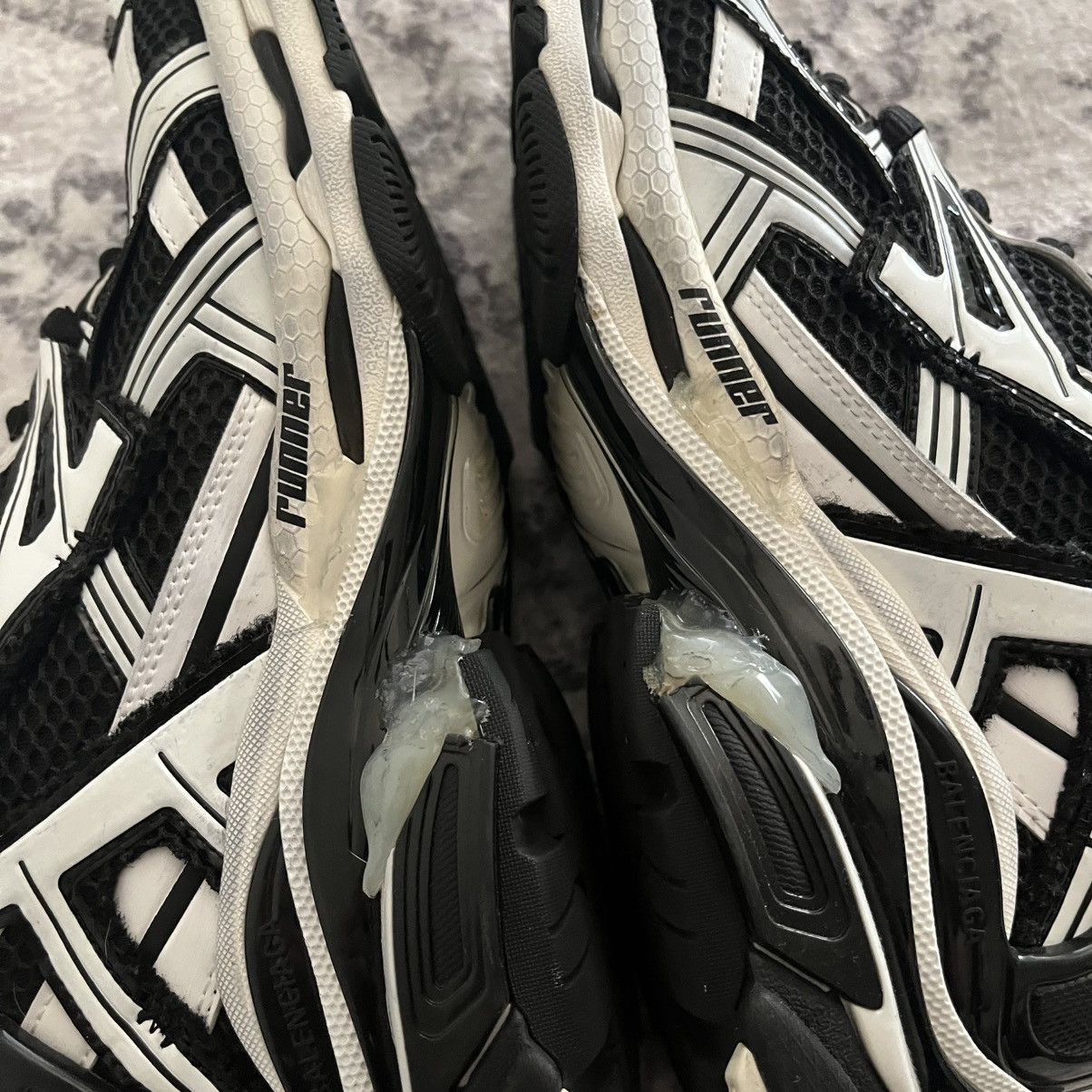 Balenciaga Balenciaga Runner High Top Sneakers Black/White | 10 Size US 10 / EU 43 - 9 Thumbnail
