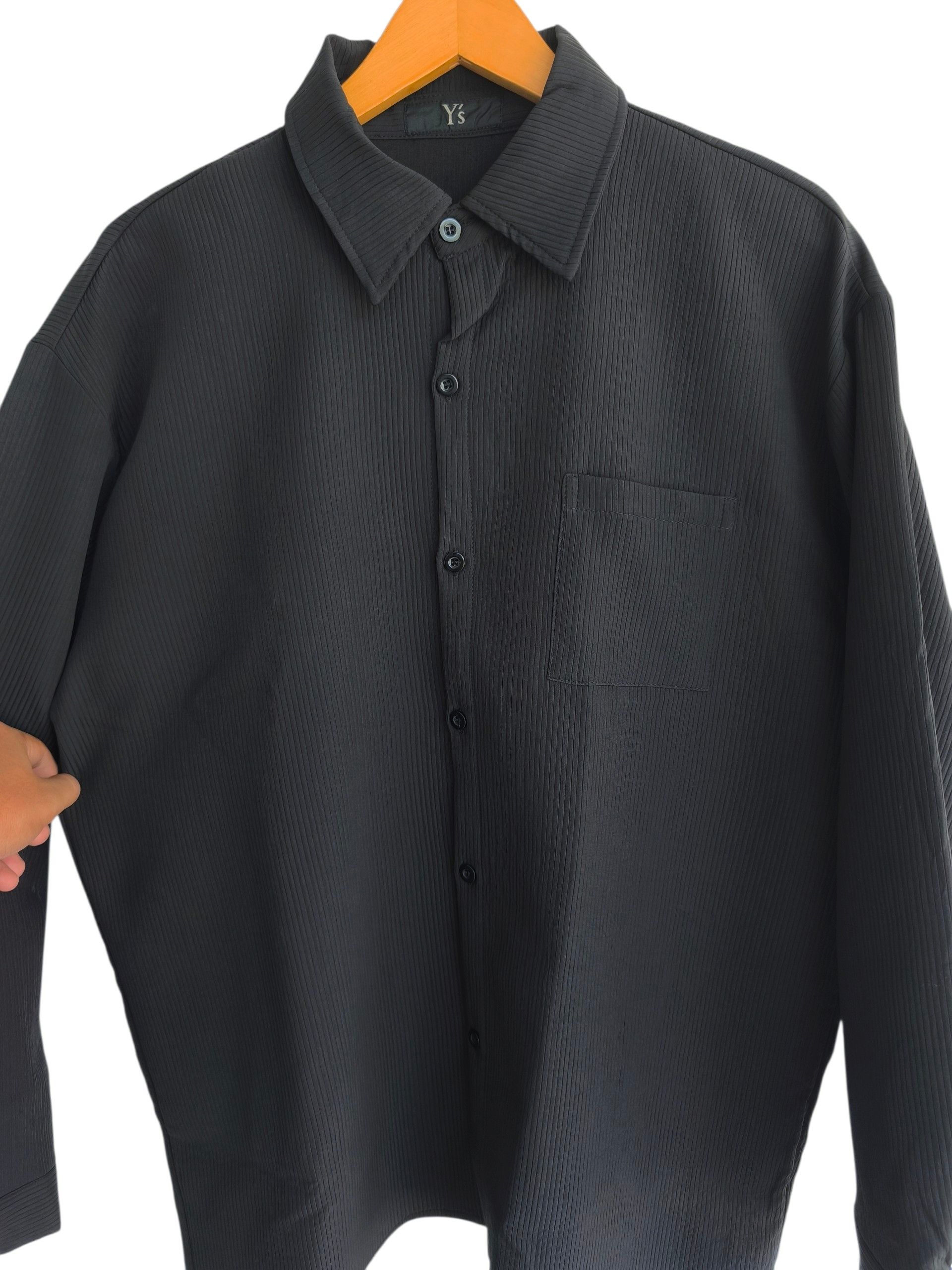 Y's for Men Yohji Yamamoto texture black shirt Size US XL / EU 56 / 4 - 2 Thumbnail