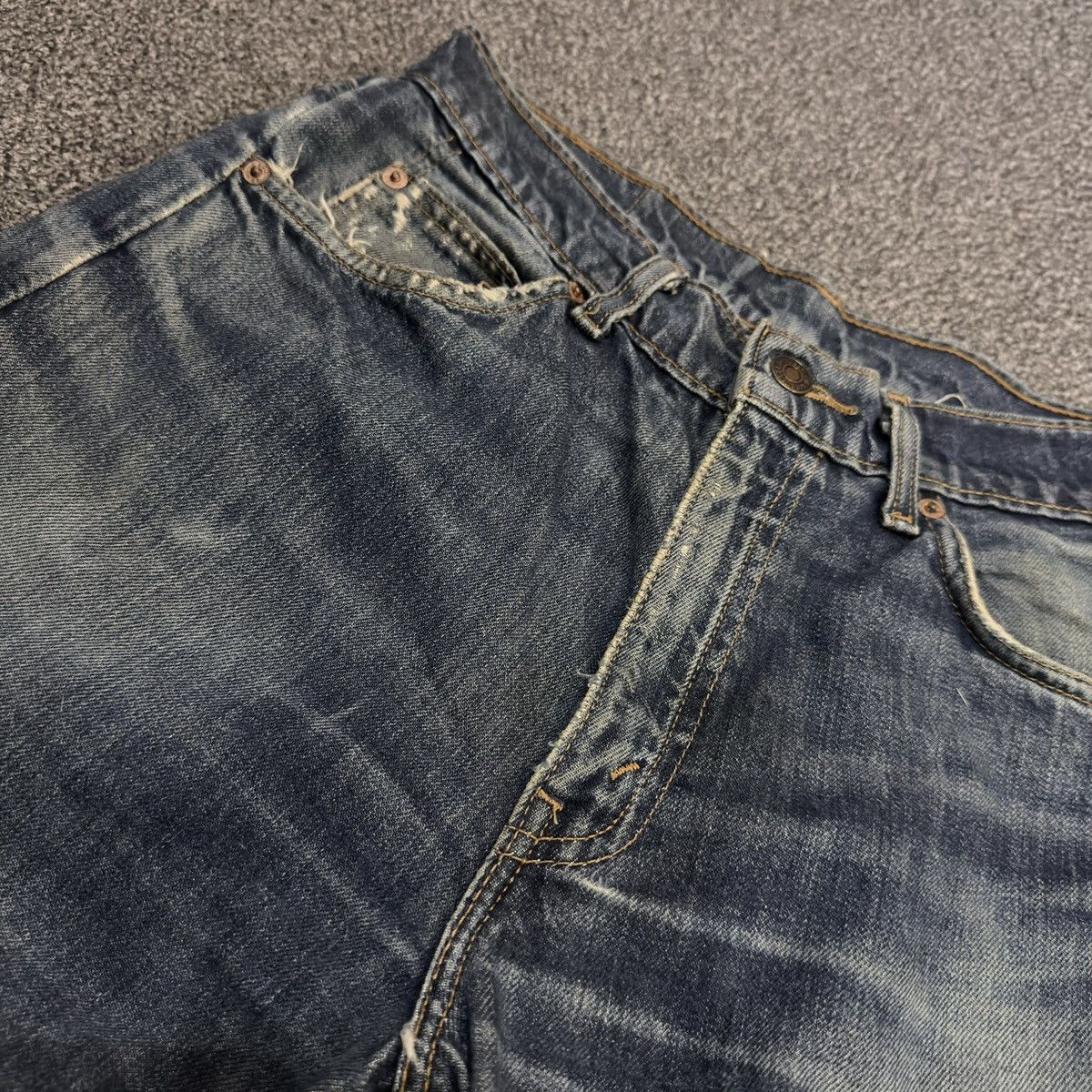 Levi's Vintage Clothing Vintage Levis 612 Orange Tab Drop Jeans Denim Size US 31 - 12 Thumbnail