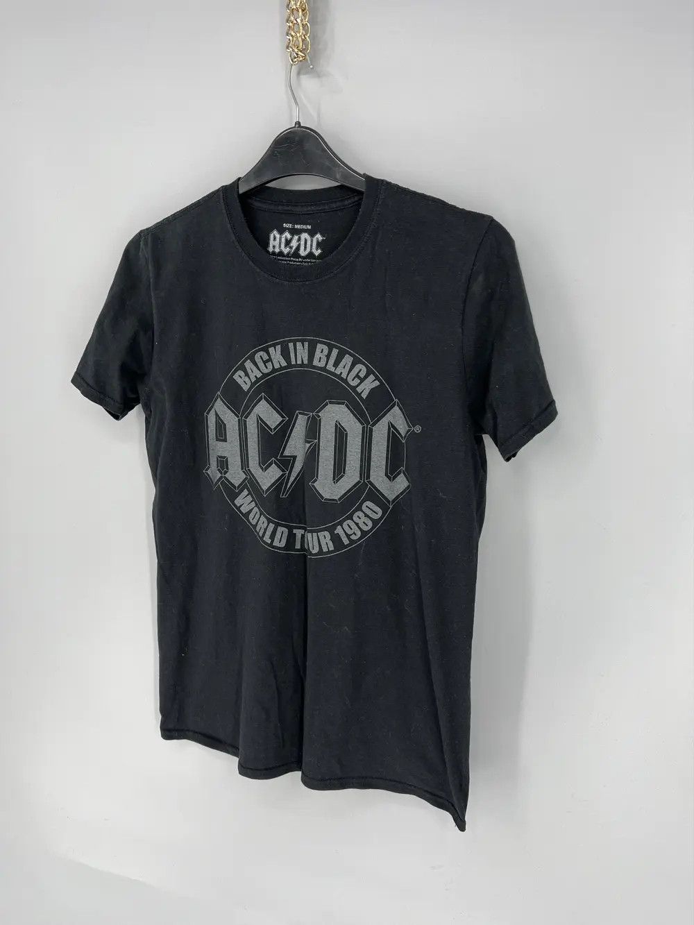 Band Tees × Vintage Vintage Y2K ACDC "Back in Black" T-Shirt Rock Band Size XL Size US XL / EU 56 / 4 - 3 Thumbnail