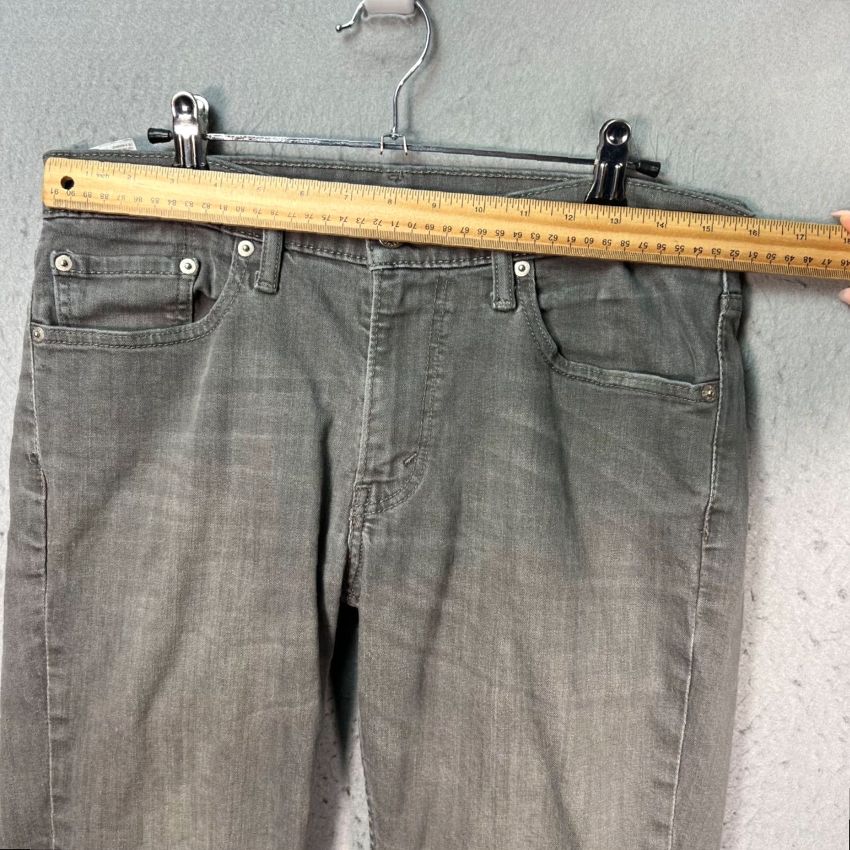 Levi's Levis 511 Slim Jeans 32 x 28 Gray Cotton Blend Denim Men Pockets 5-Pocket Logo Vintage: No Size US 32 / EU 48 - 6 Thumbnail