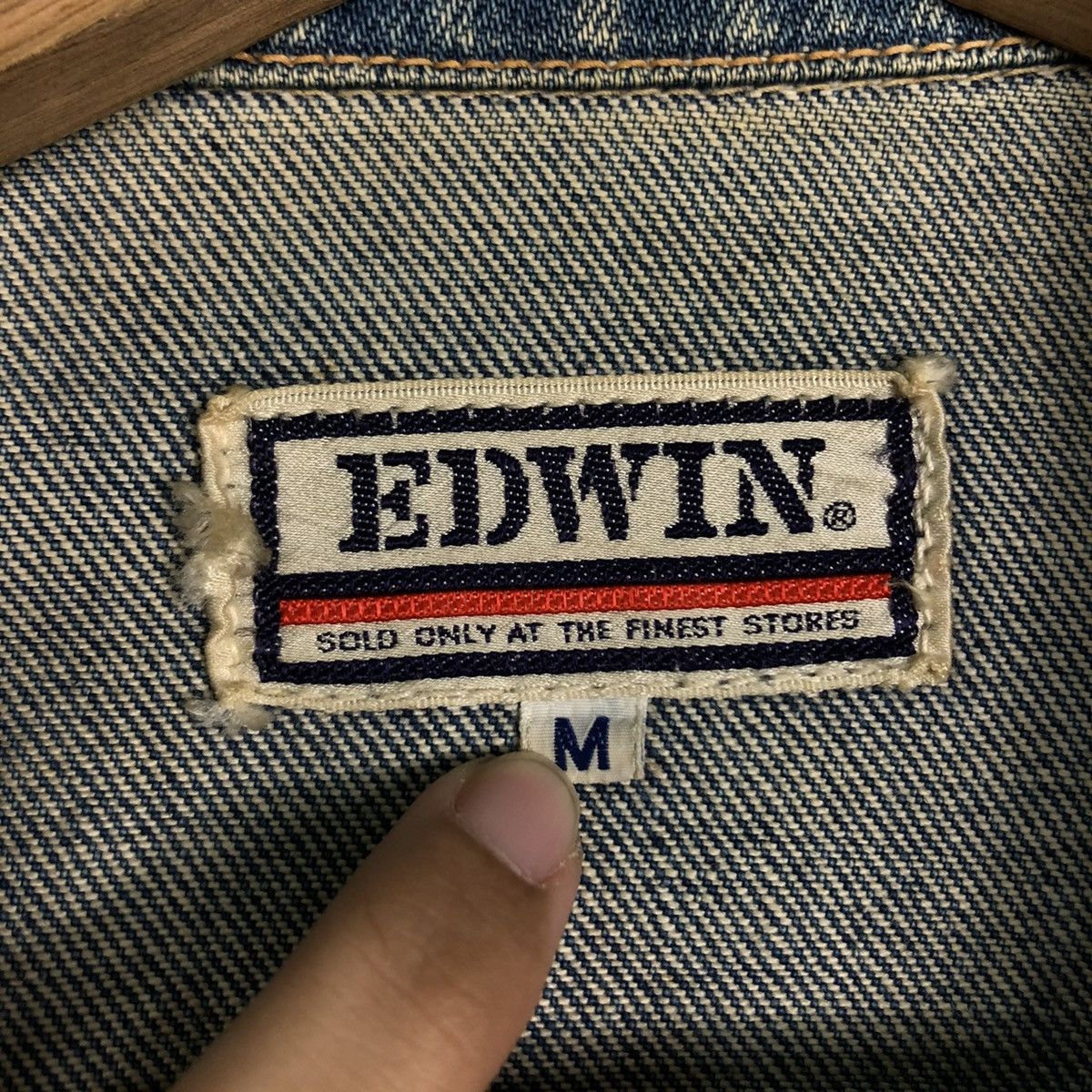 Japanese Brand 🔥VINTAGE CROPPED DENIM TRUCKER JACKET EDWI Size US M / EU 48-50 / 2 - 17 Thumbnail
