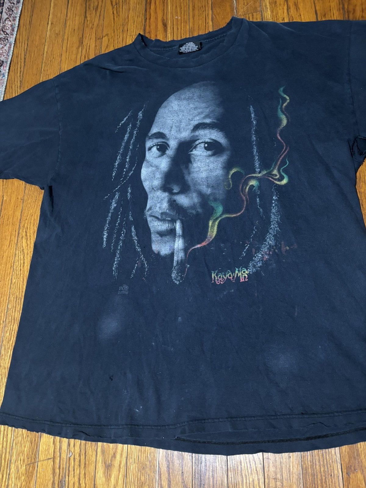 Vintage Vintage Bob Marley smoking weed t shirt Size US XXL / EU 58 / 5 - 1 Thumbnail