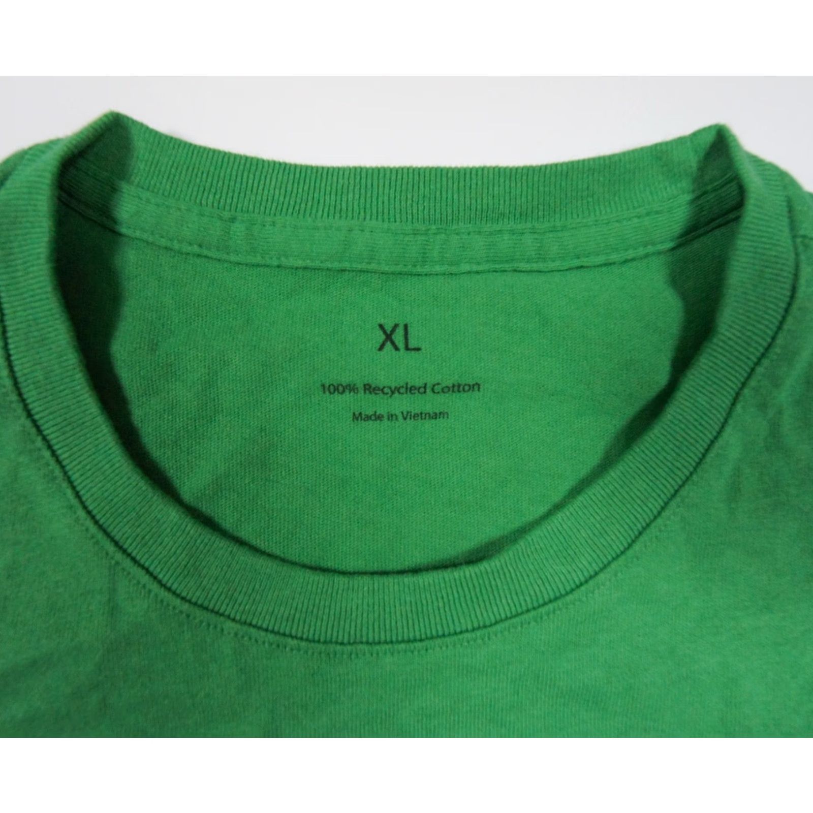 Apple Apple Shirt Mens XLarge Green Computer Technology Graphic Tee Recycled Cotton Size US XL / EU 56 / 4 - 5 Thumbnail