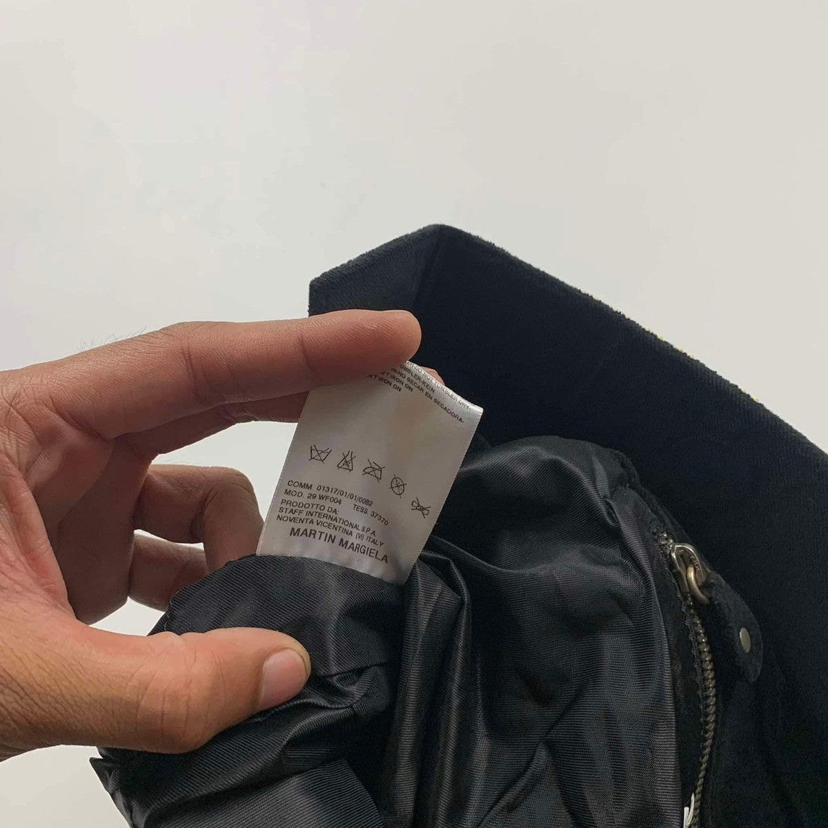 Maison Margiela Maison Martin Margiela BLANK - Studded “skull” Clutch Size ONE SIZE - 9 Thumbnail