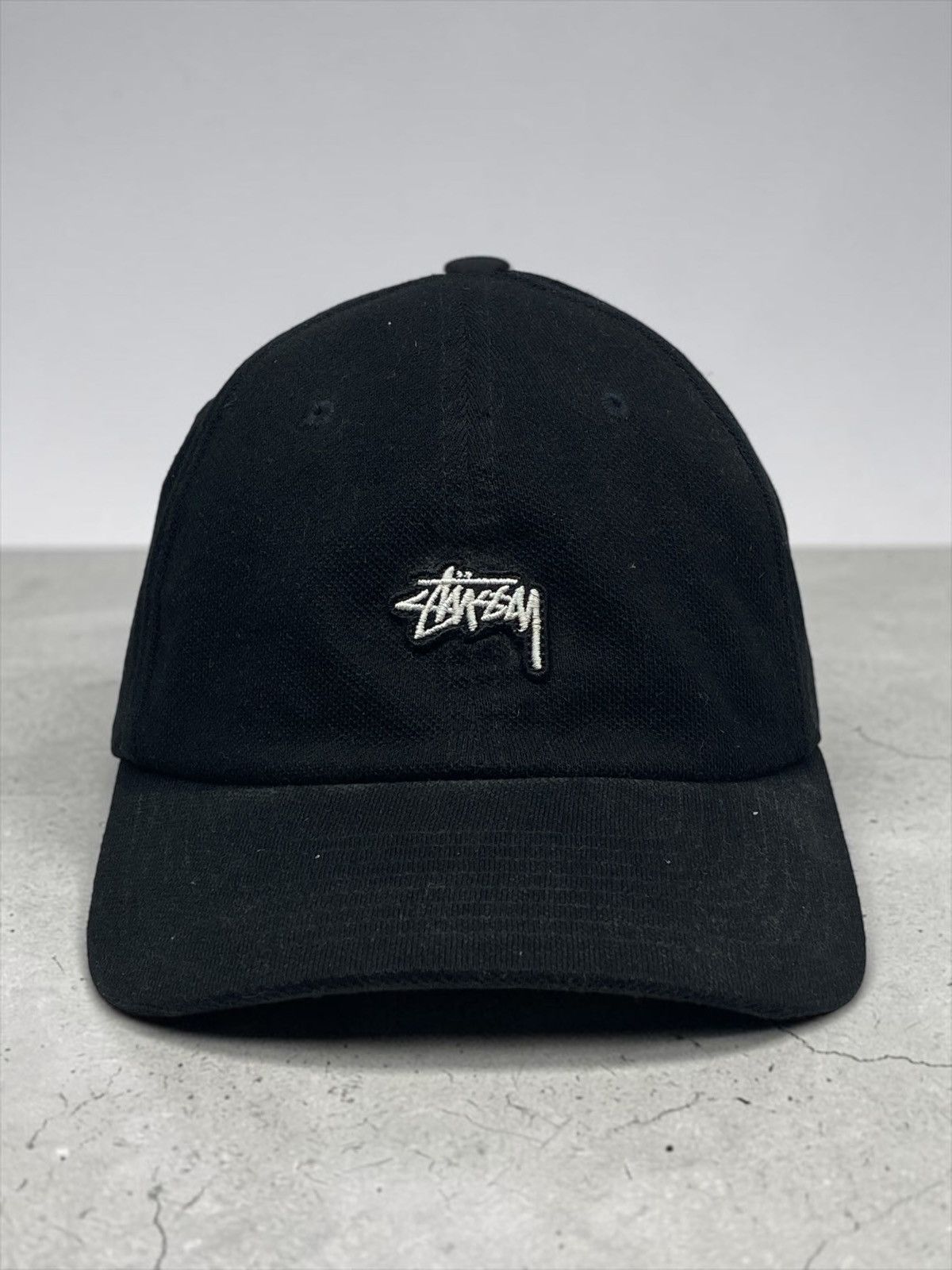 Stussy Stüssy Helvetica Logo Cadet Cap Black | Grailed