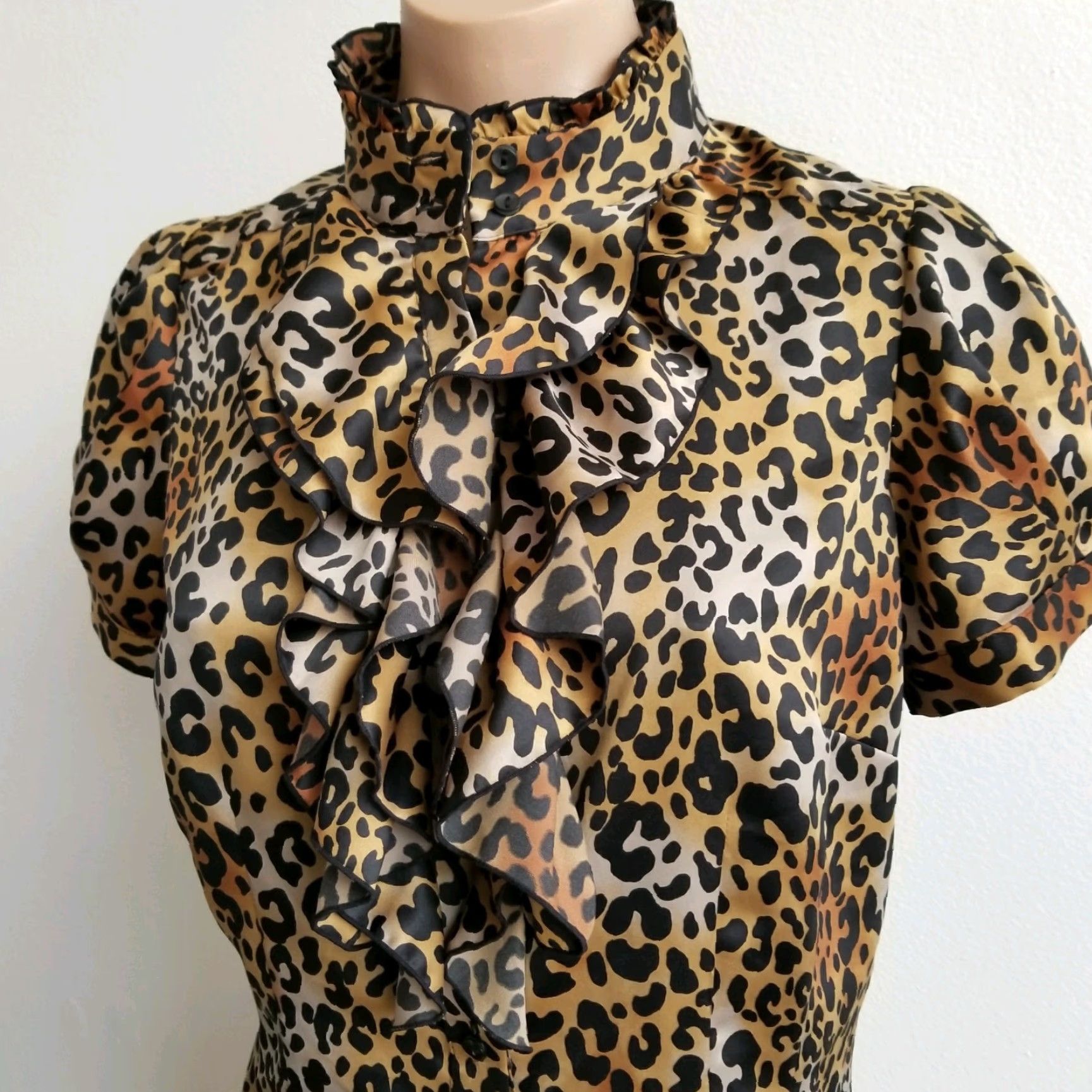 Worthington Worthington Blouse Button-Up Animal Print Career S M Multicolor Short Cap Sleeve High Neck Ruffle Women Size Small Size S / US 4 / IT 40 - 3 Thumbnail