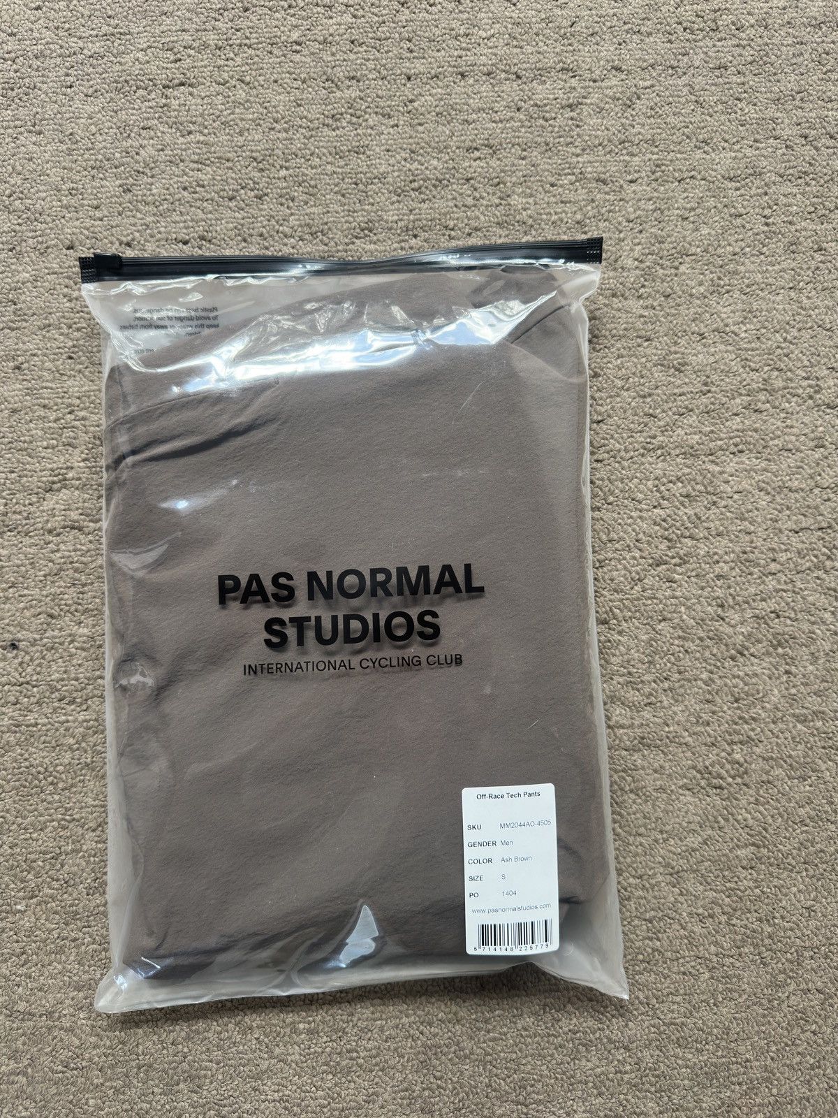 Pas Normal Studios Men's Off-Race Tech Pants Ash Brown Size US 30 / EU 46 - 1 Thumbnail