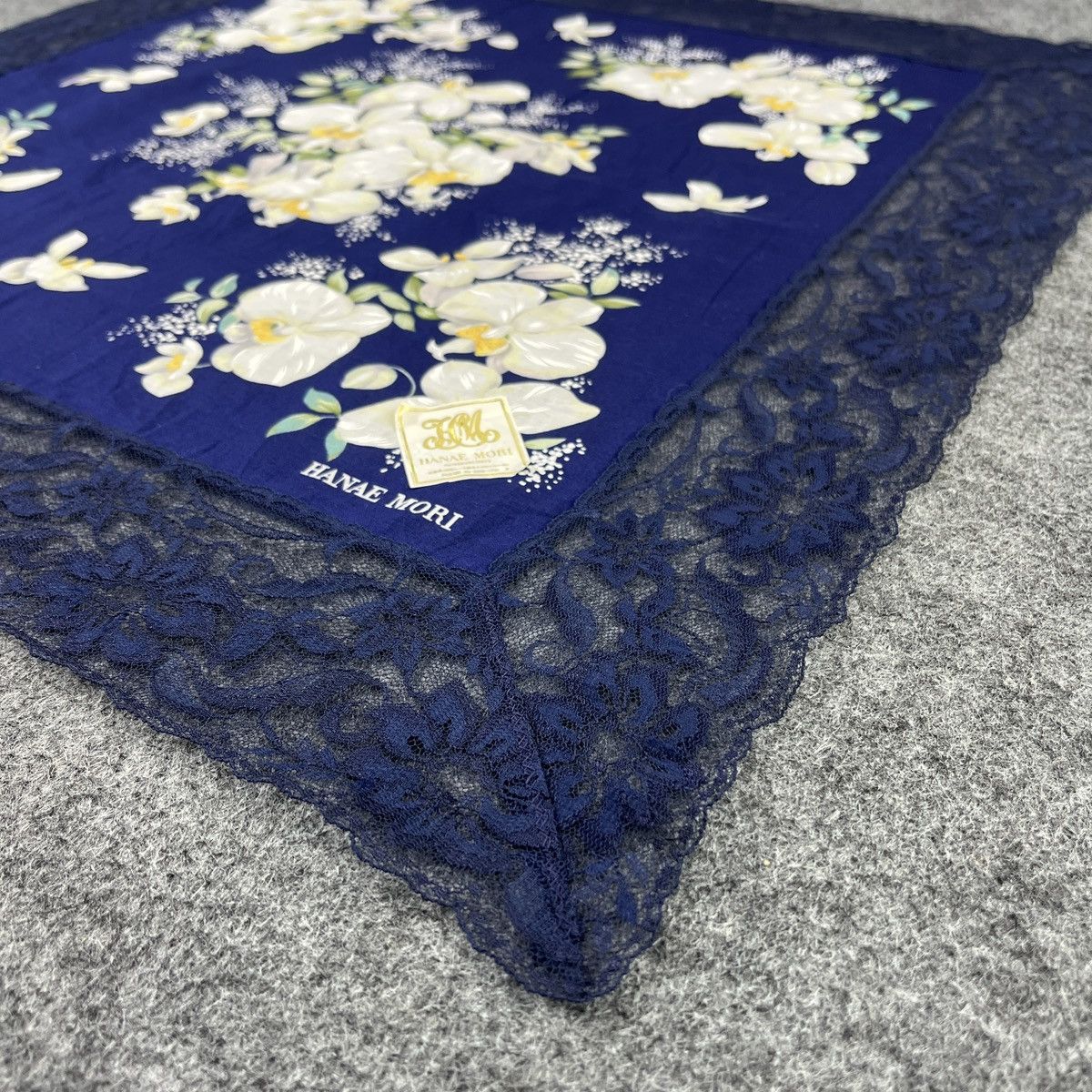 Hanae Mori × Japanese Brand Hanae Mori Bandana / Handkerchief / Neckerchief B101 Size ONE SIZE - 5 Thumbnail