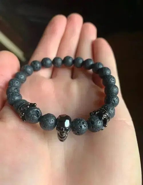 Jewelry 💥Crown Skull Larva Bead Bracelet Size ONE SIZE - 1 Preview
