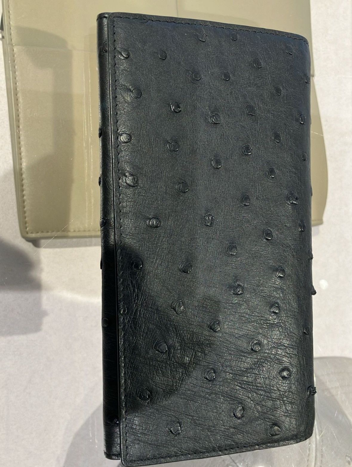 Bottega Veneta o1n1vont1124 Size: OS / Portafoglio Struzzo/ Ottone Wallet Size ONE SIZE - 2 Thumbnail