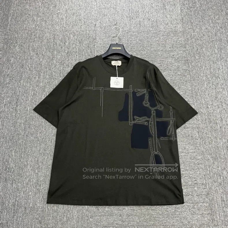 Hermes Hermes 3D printed short-sleeve Size US L / EU 52-54 / 3 - 1 Thumbnail