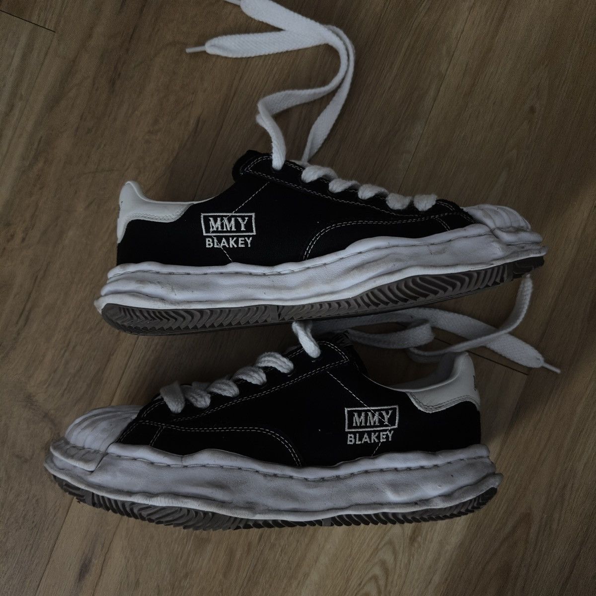 Maison MIHARA YASUHIRO Maison Mihara Yasuhiro Blakey sneaker Size US 9.5 / EU 42-43 - 2 Thumbnail