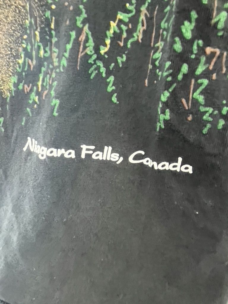 Vintage Vintage Niagra Falls Graphic Tee Size US M / EU 48-50 / 2 - 3 Thumbnail