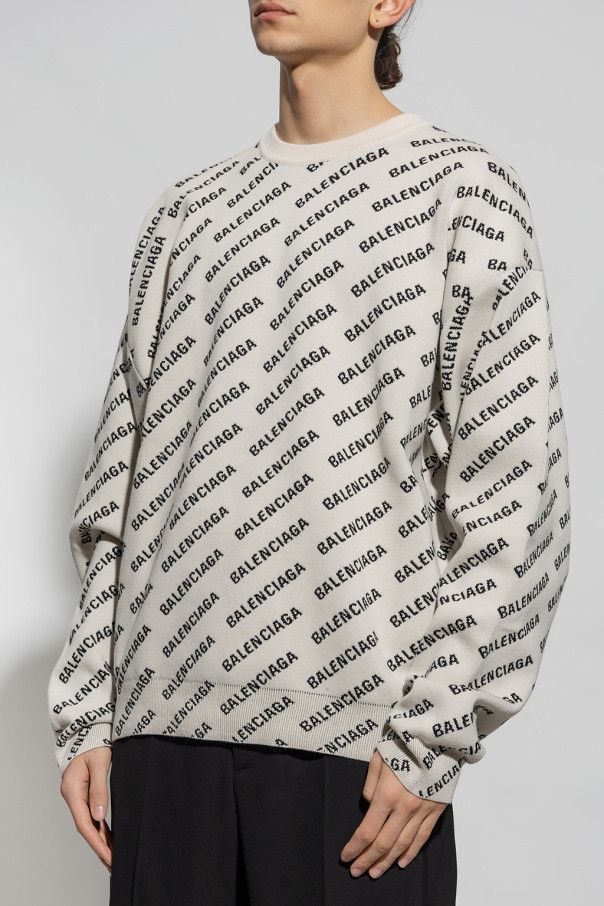Balenciaga o1mt1gz1024 All-Over Crewneck Sweater in Chalky White/Black Size US M / EU 48-50 / 2 - 3 Thumbnail