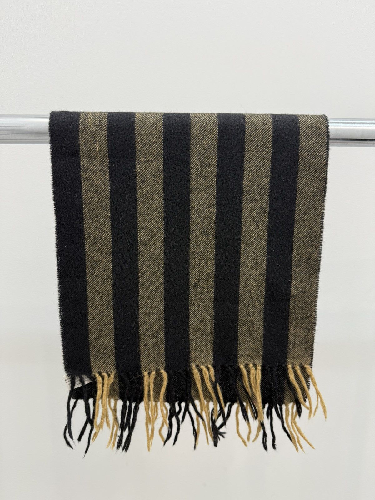 Fendi Vintage Fendi Luxury Wool Alpaca Scarf Size ONE SIZE - 1 Thumbnail
