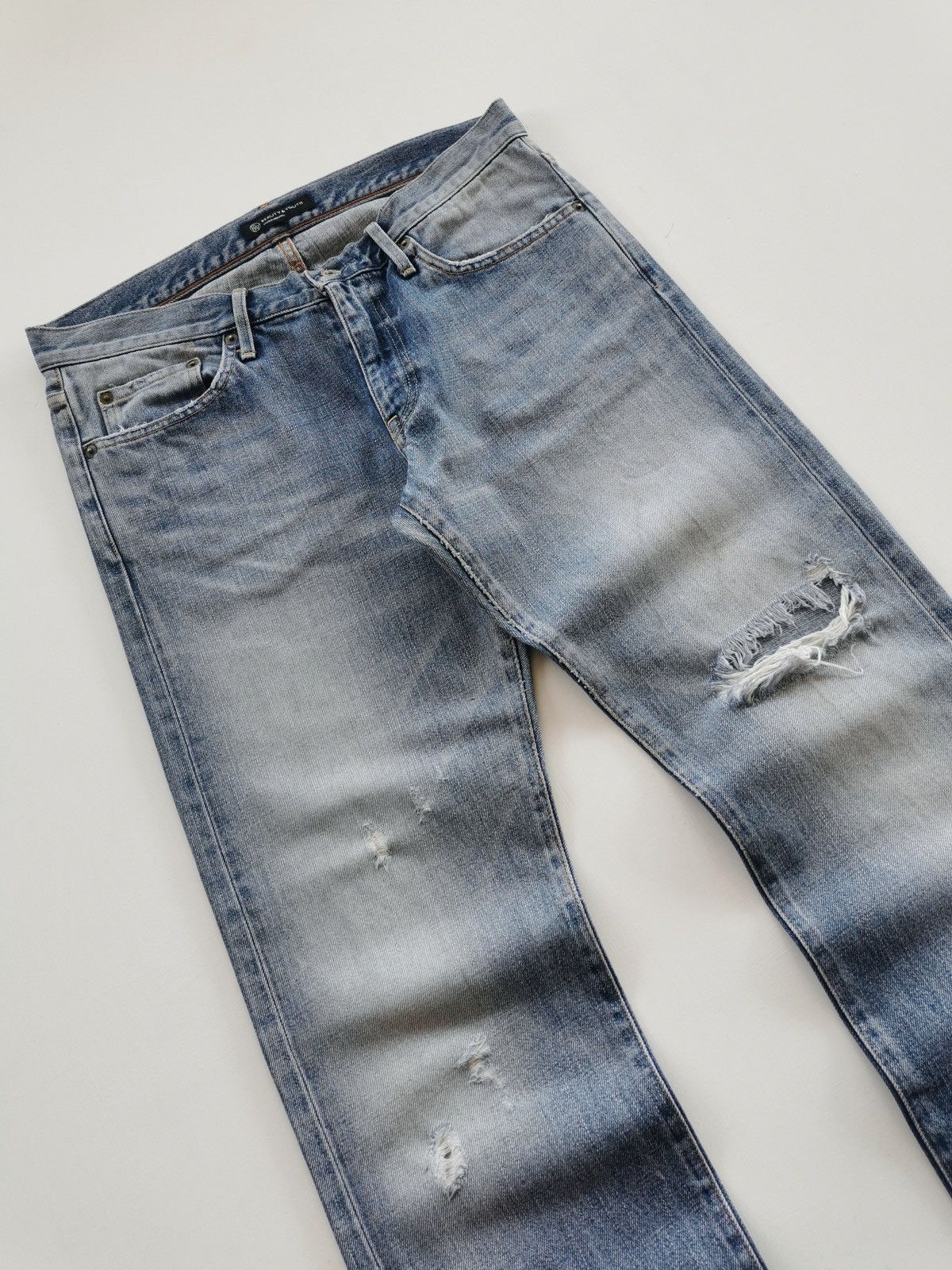 BEAUTY&YOUTH Beauty & Youth Japan Distressed Denim Jeans Size US 31 - 3 Thumbnail