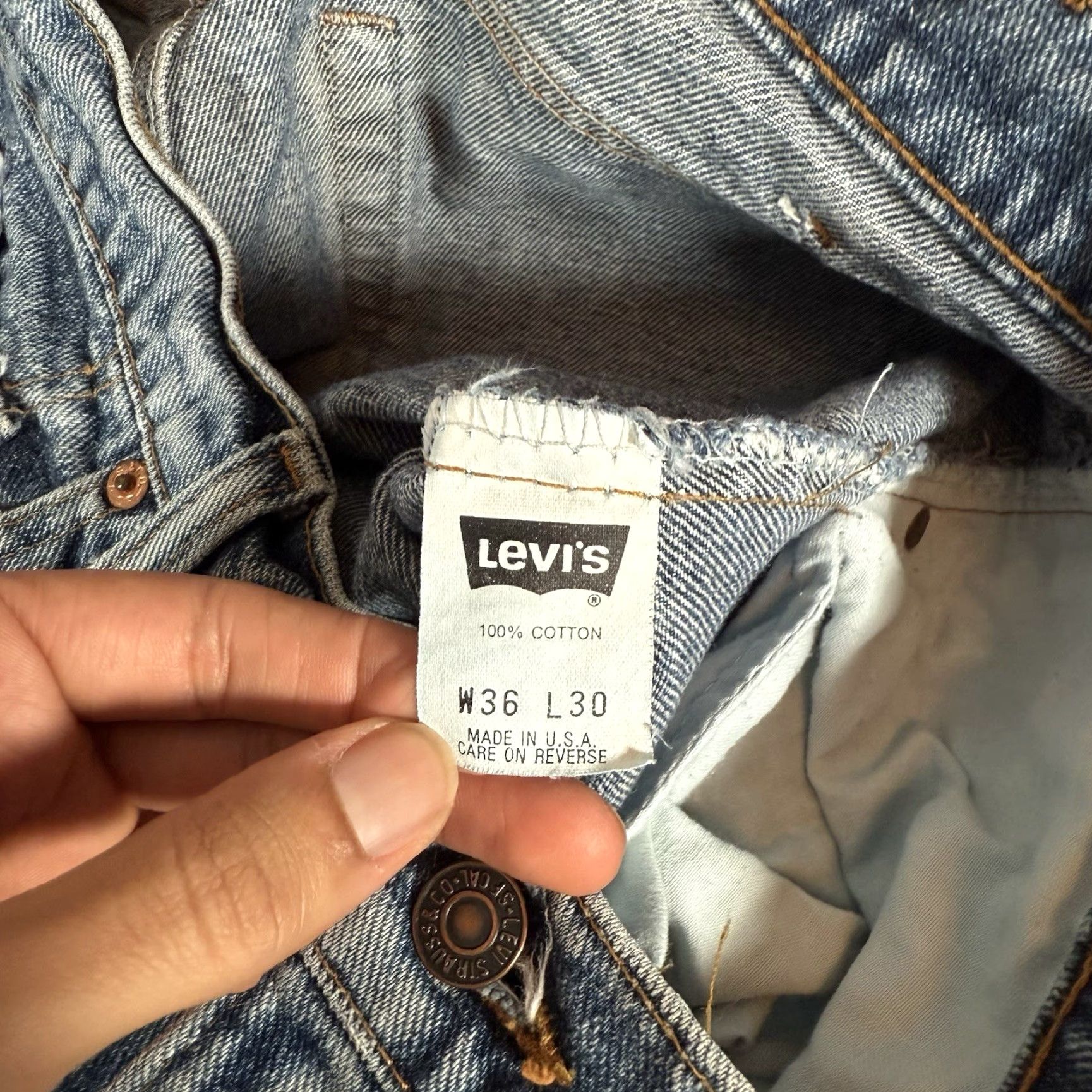 Levi's VINTAGE Levi's 550 Jeans Mens 34x30 Relaxed Tapered Blue Denim 90s USA Size US 34 / EU 50 - 5 Thumbnail