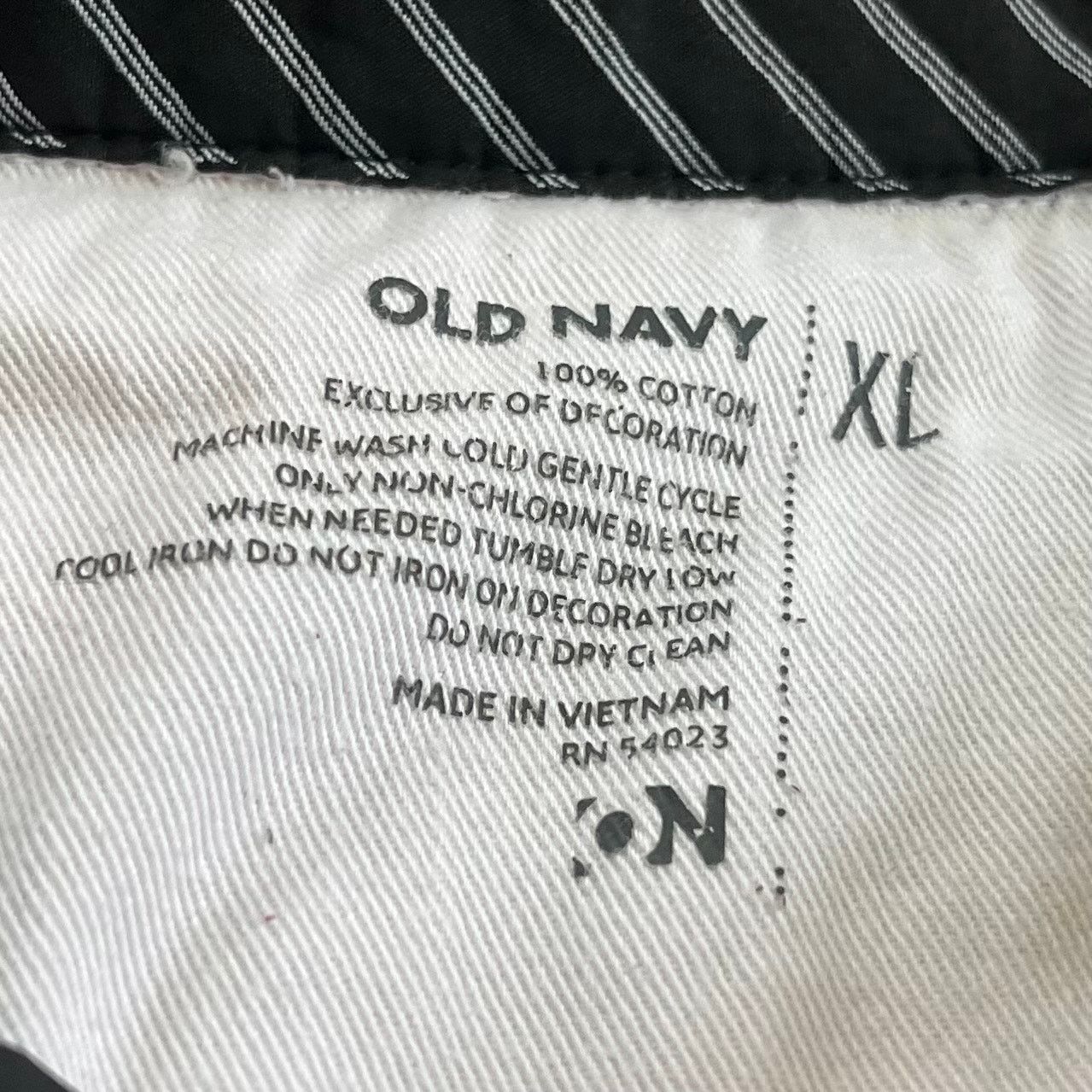 Old Navy Old Navy Diagonal Striped Navy and Red Rugby Polo XL Size US XL / EU 56 / 4 - 3 Thumbnail