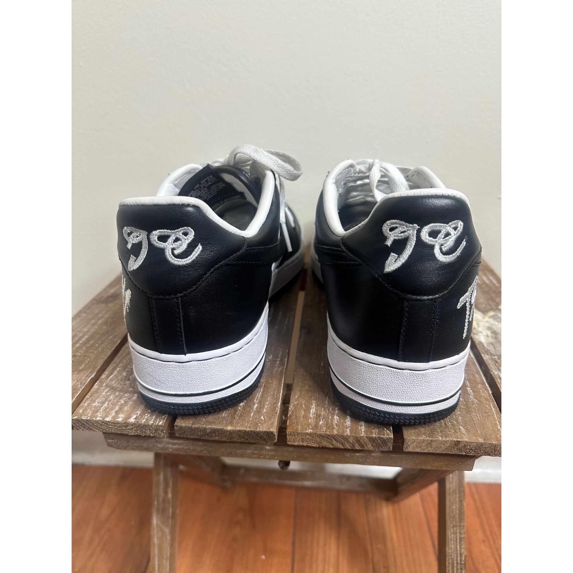 Nike Nike Airforce 1 Terror Squad Blackout Size US 12 / EU 45 - 3 Thumbnail