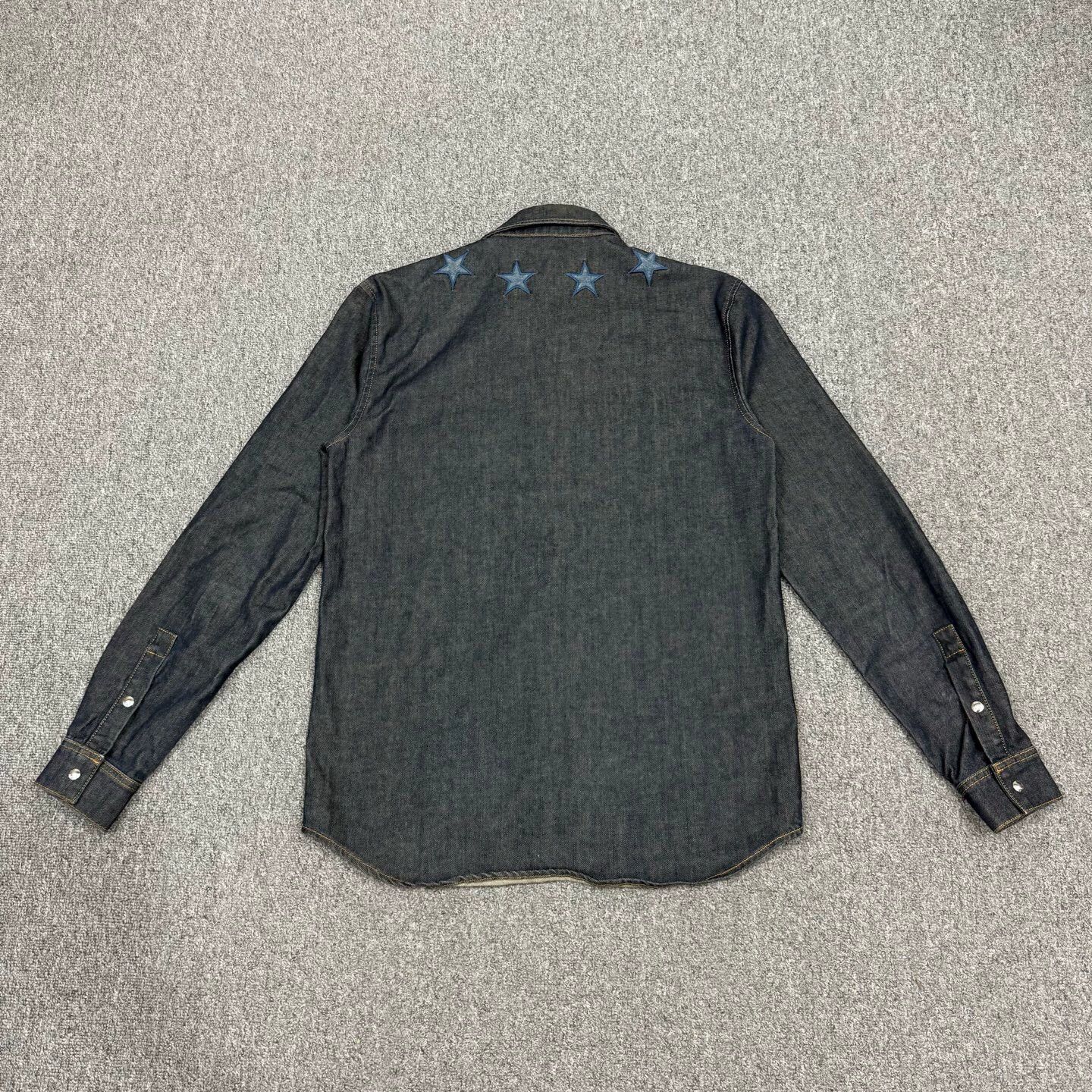 Givenchy Givenchy vintage 5-star shirt jacket M 99 new Size US M / EU 48-50 / 2 - 2 Thumbnail