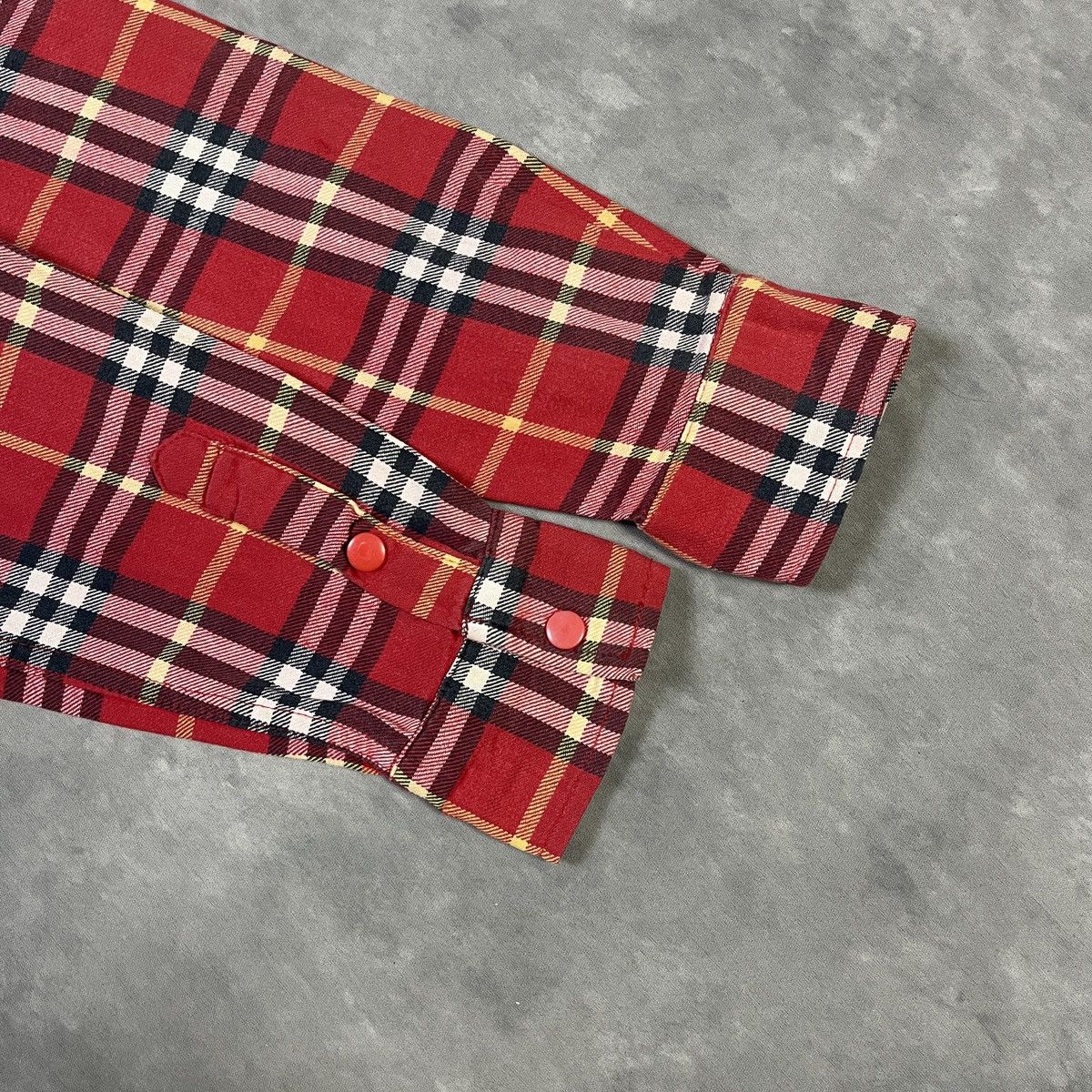 Japanese Brand 2000s Buzz Spunky Japanese Archive Patch Plaid Shirt Size US M / EU 48-50 / 2 - 7 Thumbnail