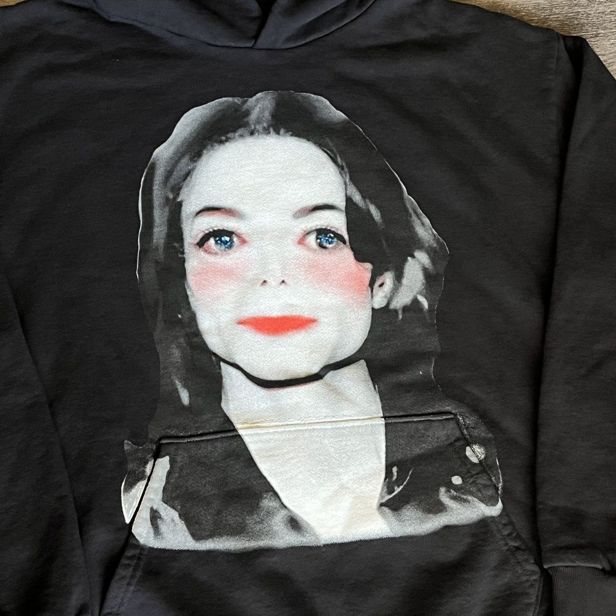 Asspizza × Marcel Zago Marcel Zago Fem Michael Jackson Graphic Logo Hoodie 2025 Size US XL / EU 56 / 4 - 3 Thumbnail