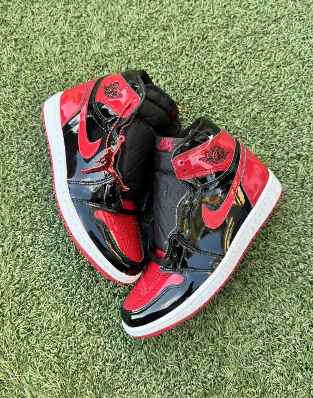 Jordan Brand New Nike Air Jordan 1 Retro OG High Patent Bred - Size 7 Size US 7 / EU 40 - 2 Thumbnail