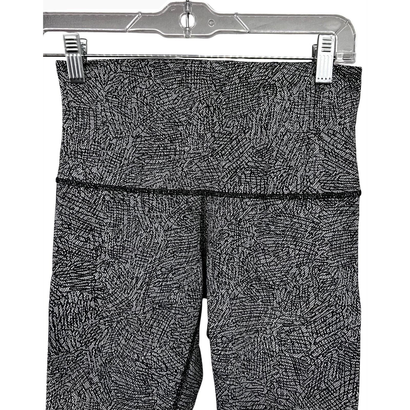 Lululemon Lululemon Wunder Under Luon Ripple Jacquard Crop Leggings 2 Size 26" / US 2 / IT 38 - 6 Thumbnail