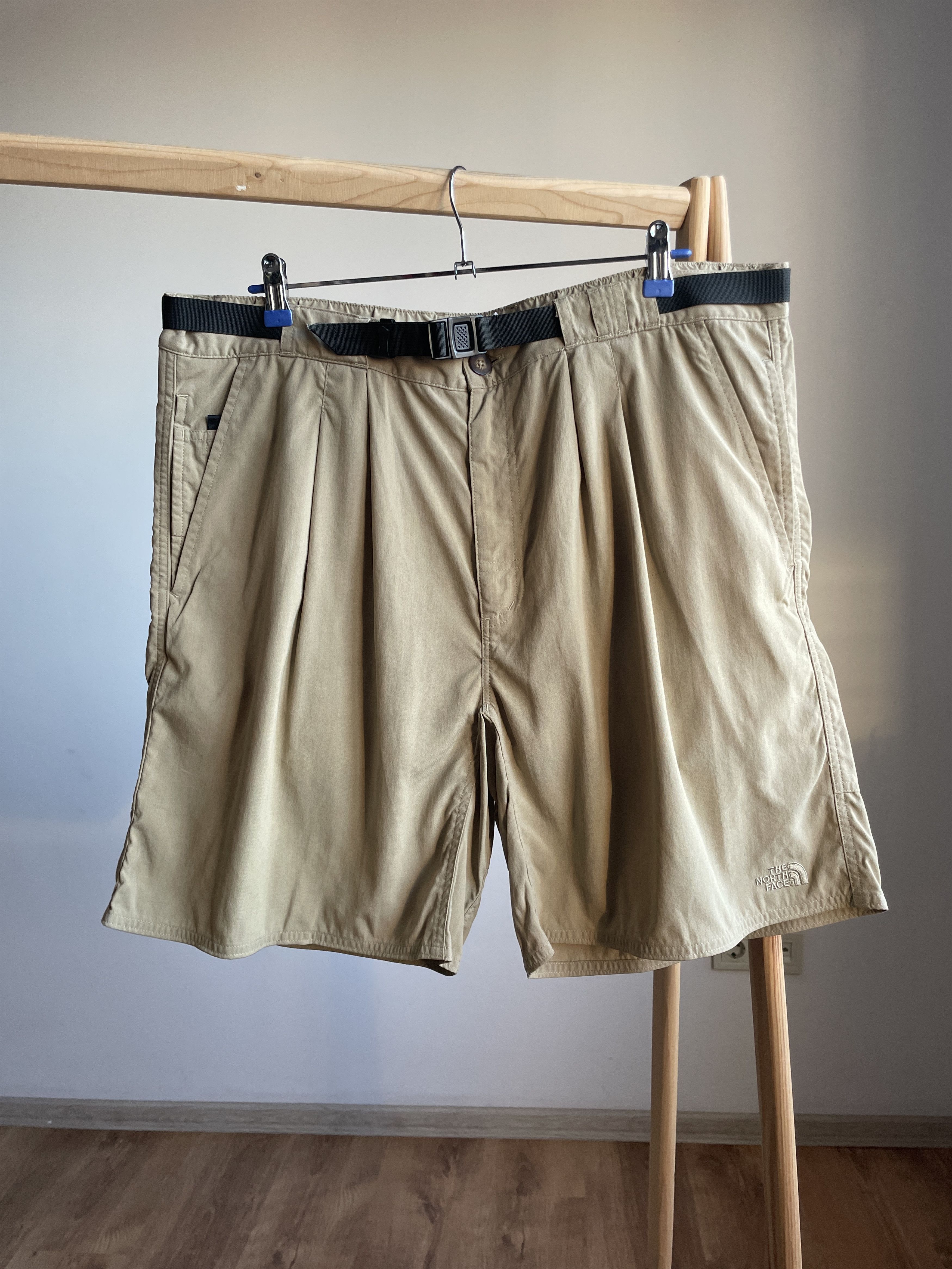The North Face The North Face Vintage 90's Trekking Hiking Outdoor Shorts Size US 36 / EU 52 - 1 Thumbnail